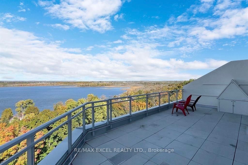 58 Lakeside Terrace 1005 Property Photo 2