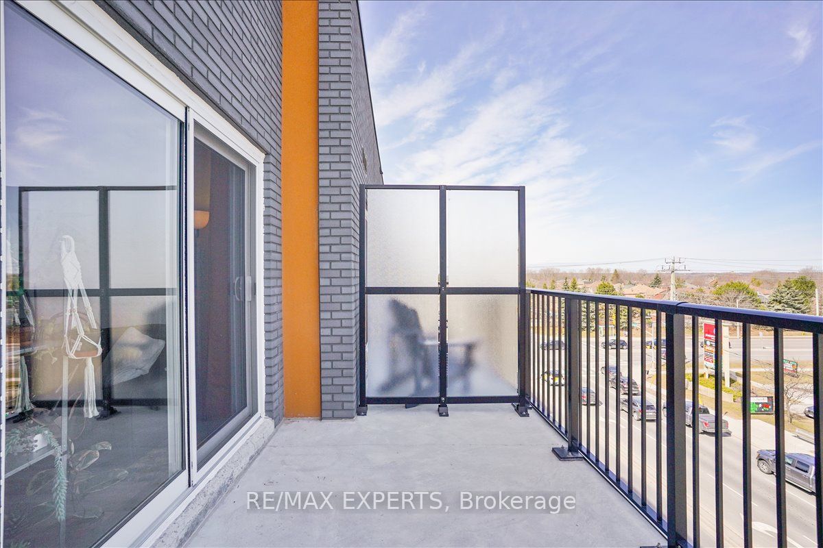 #419 - 430 Essa Road Property Photo 29