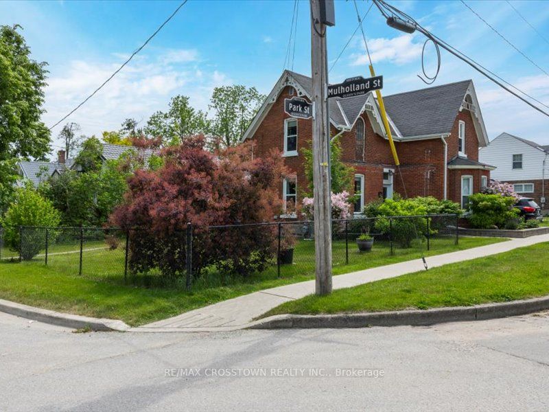 49 Park Street Property Photo 4