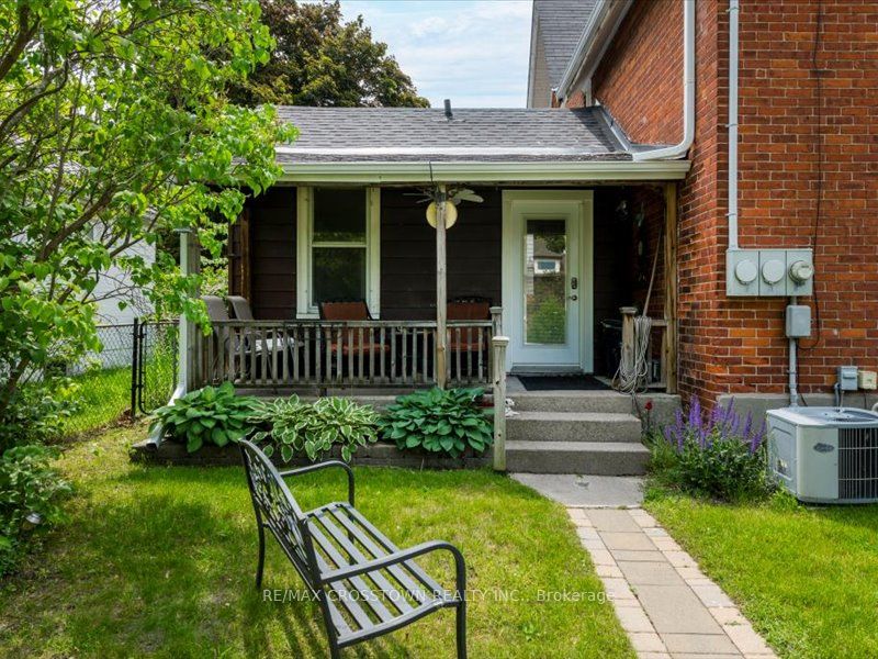 49 Park Street Property Photo 9