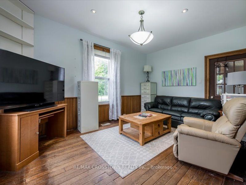 49 Park Street Property Photo 22