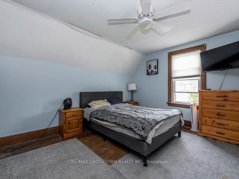 49 Park Street Property Photo 25