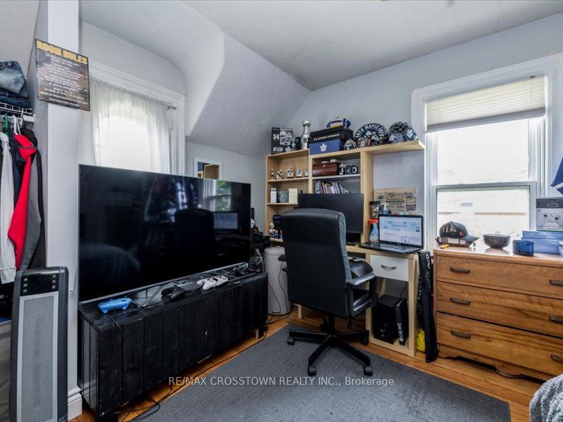 49 Park Street Property Photo 27