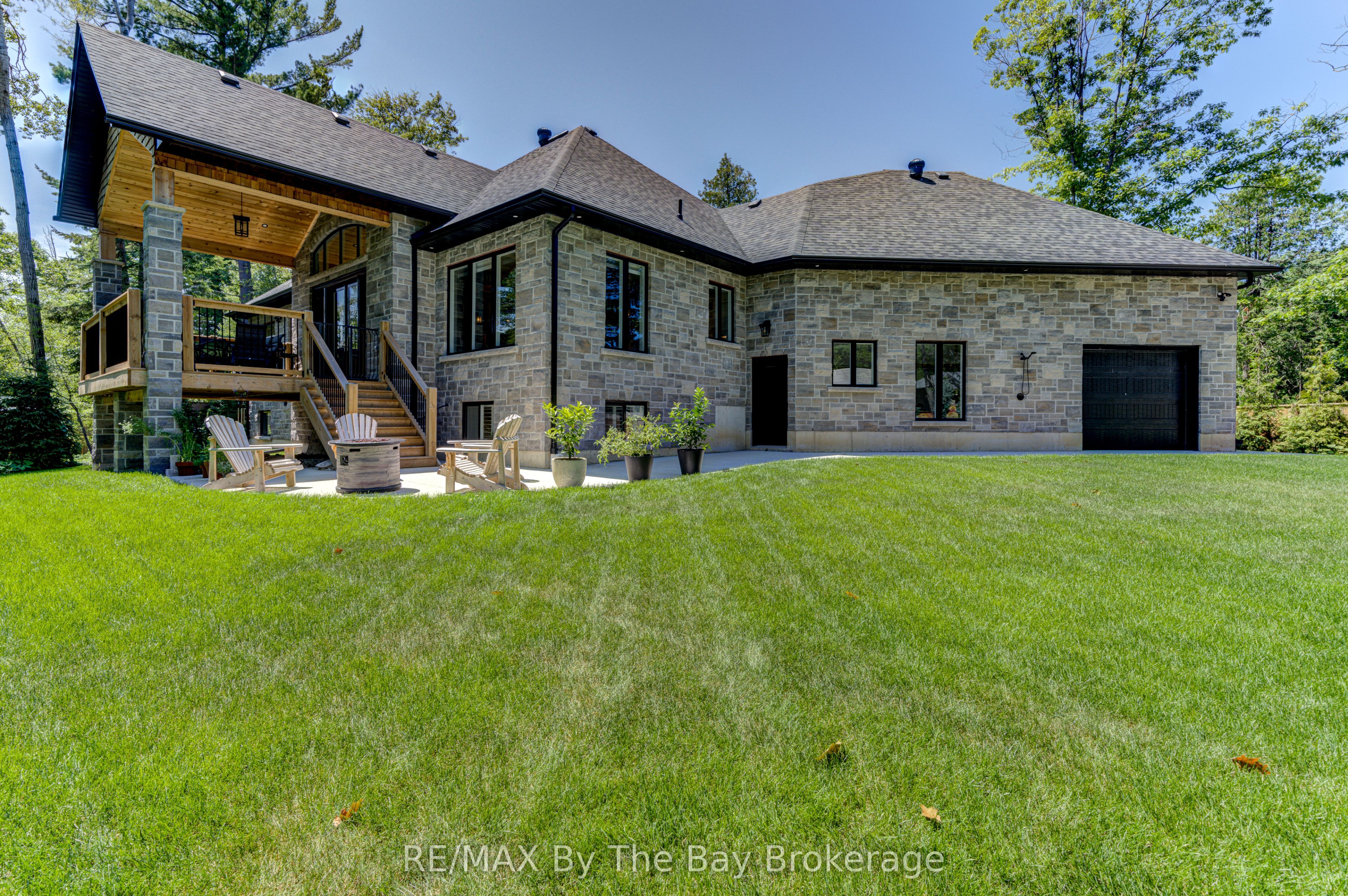 833 Eastdale Drive Property Photo 40