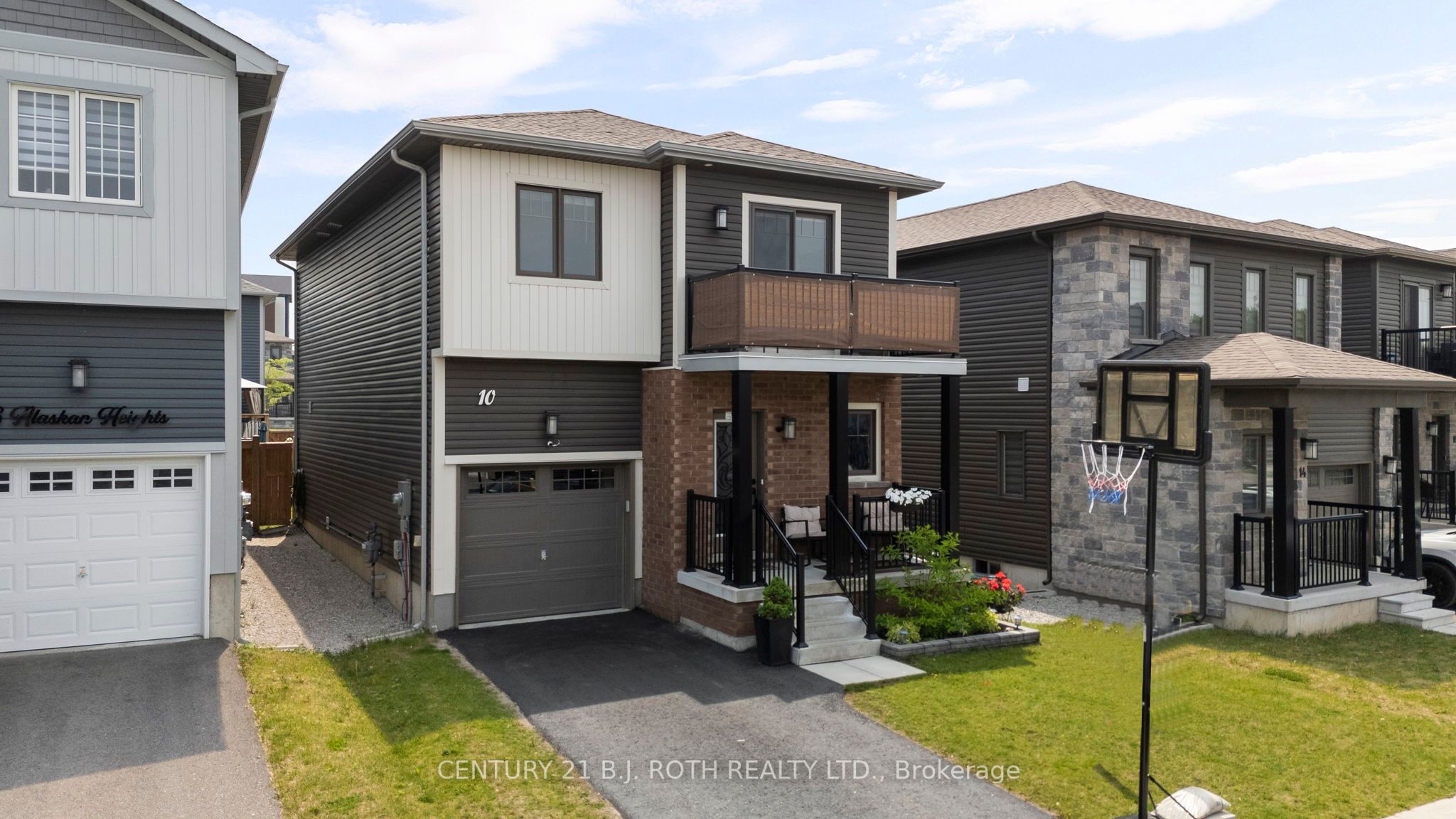 10 ALASKAN Heights Property Photo 1