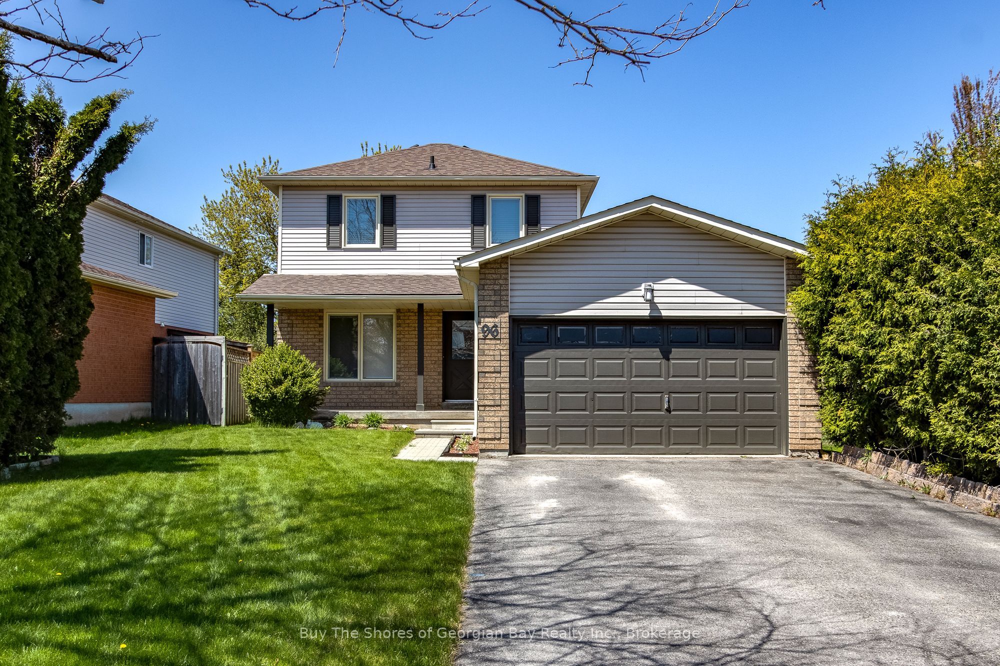 96 Barre Dr Property Photo 1