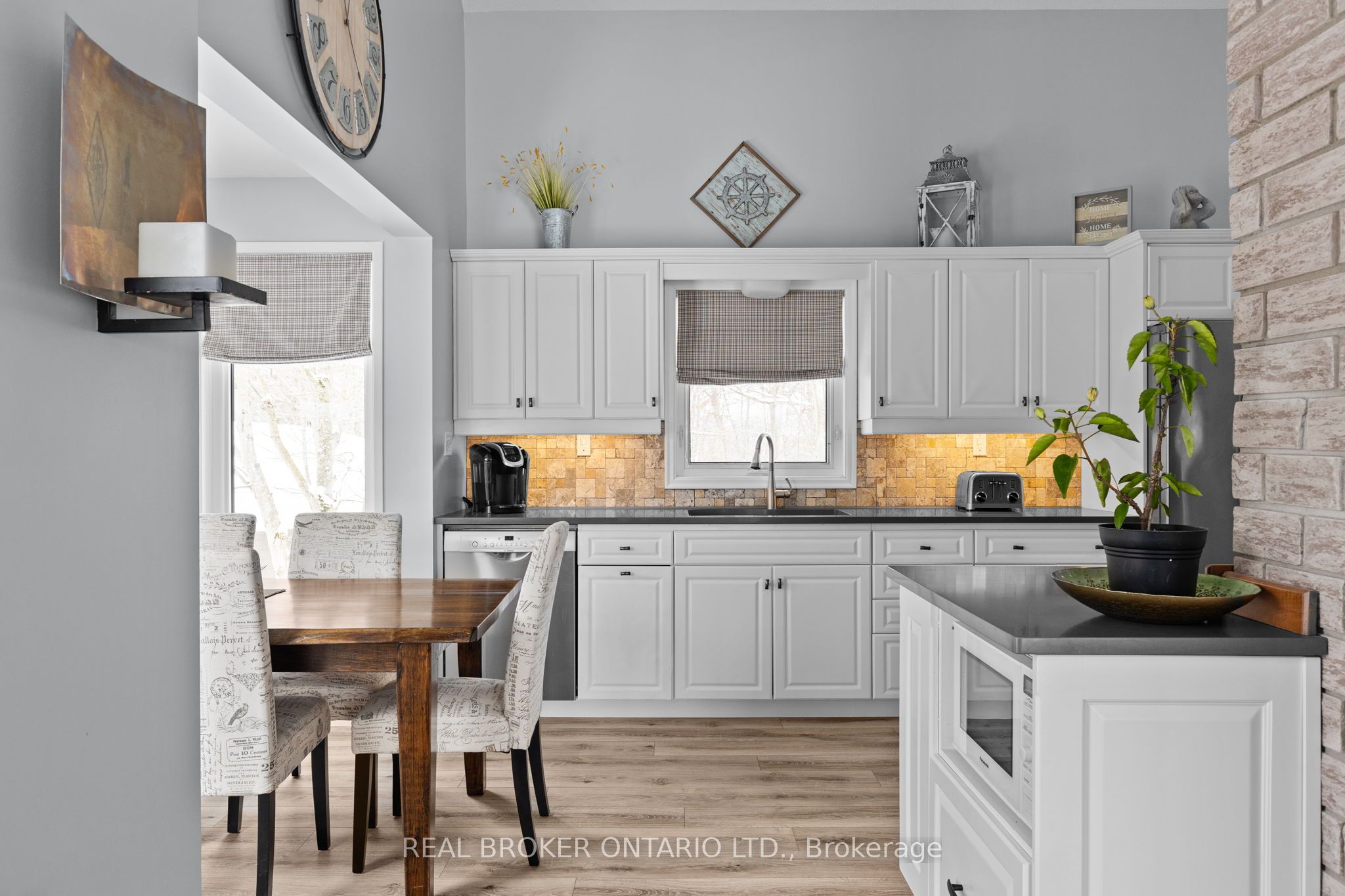 2043 Beman Point Lane Property Photo 10