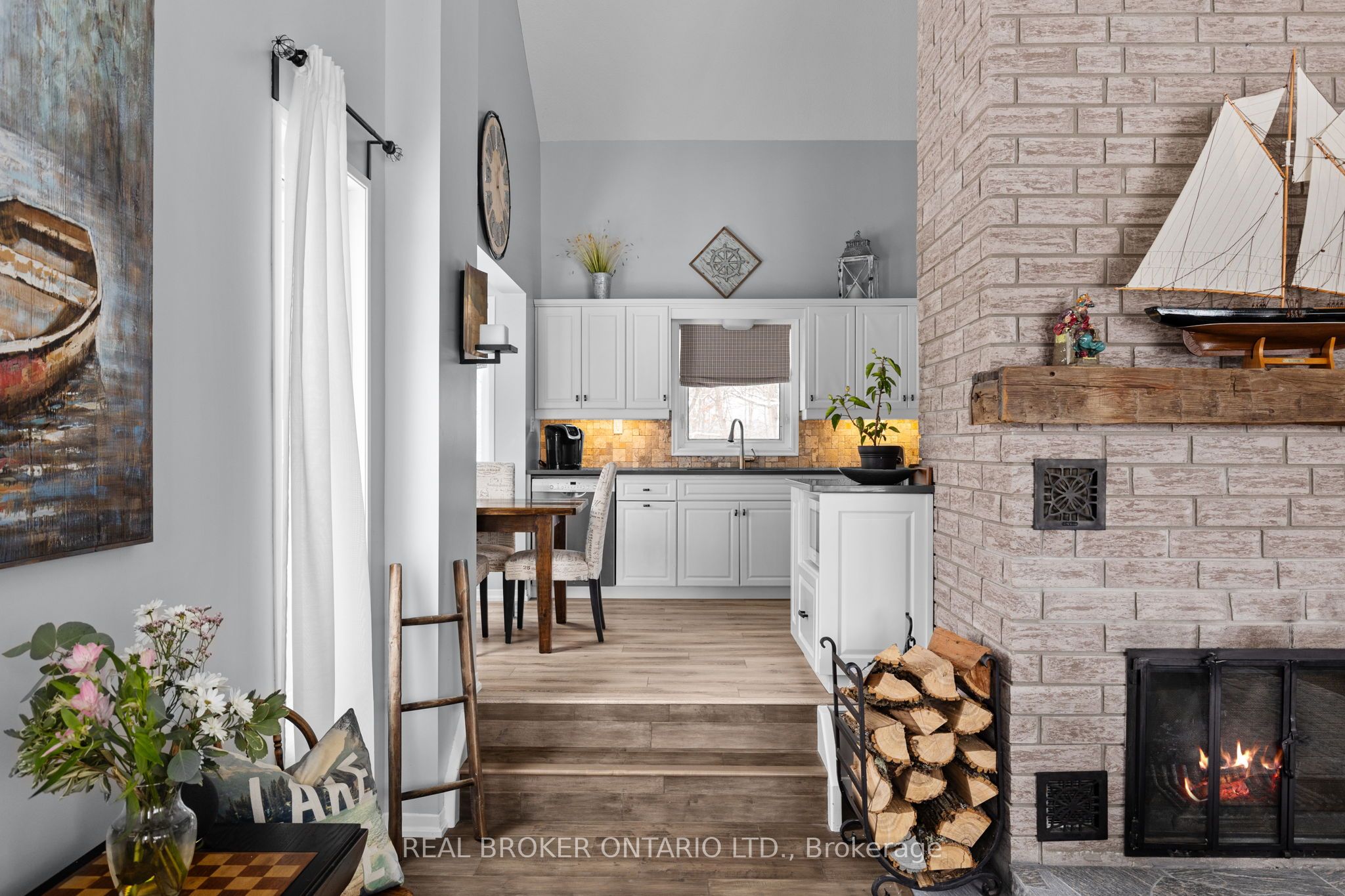 2043 Beman Point Lane Property Photo 12