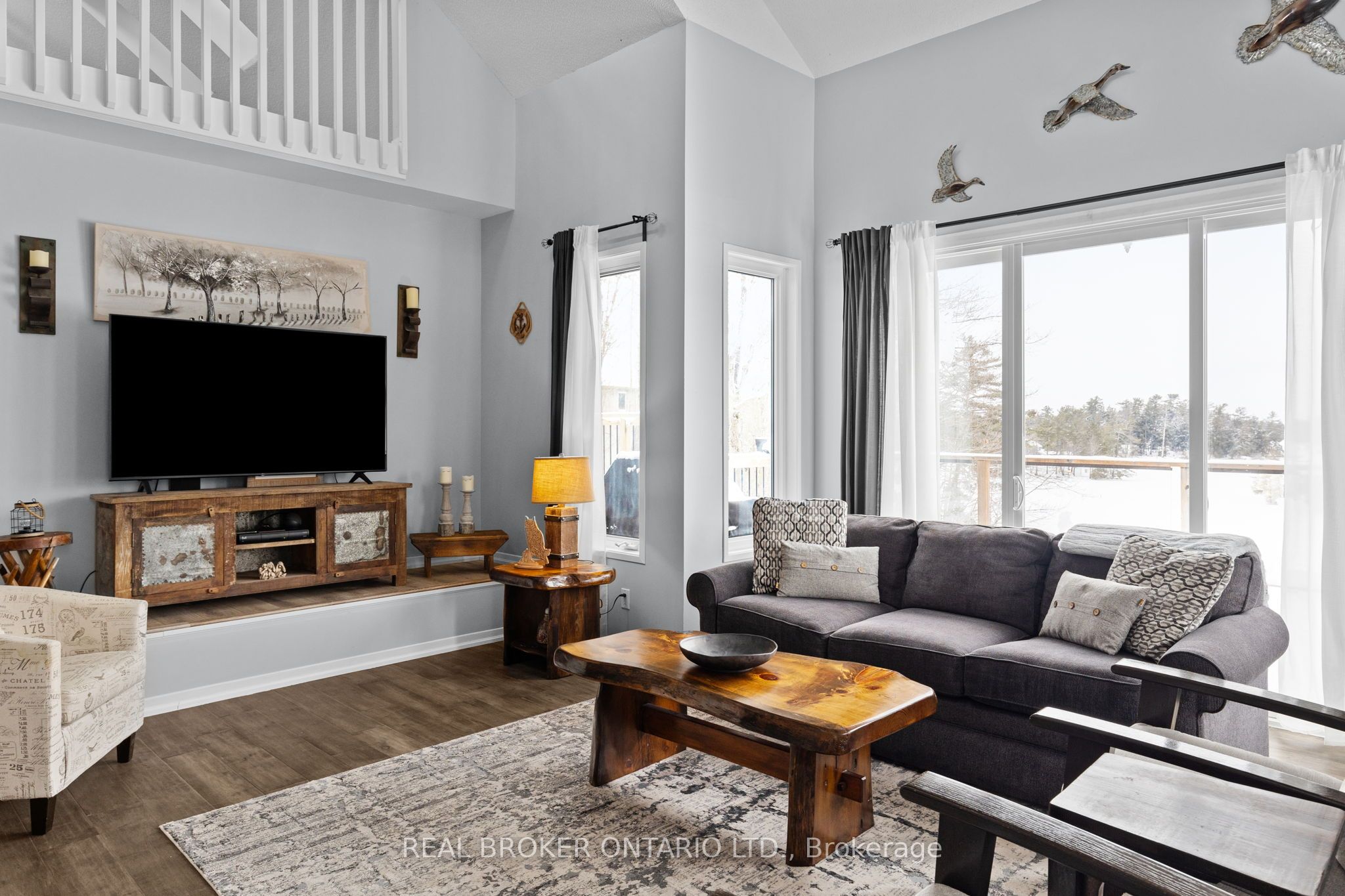 2043 Beman Point Lane Property Photo 15