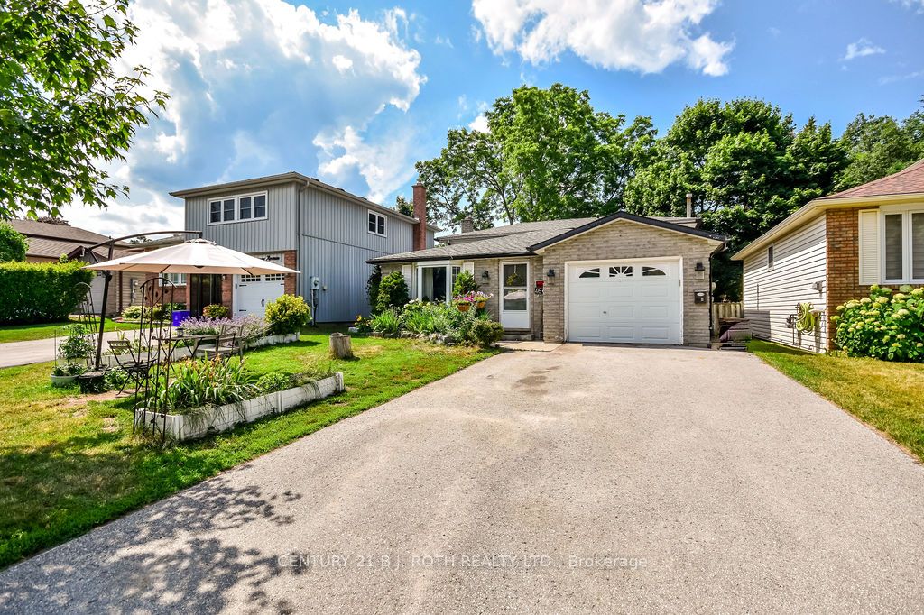 46 Ridgeway Ave Property Photo 1