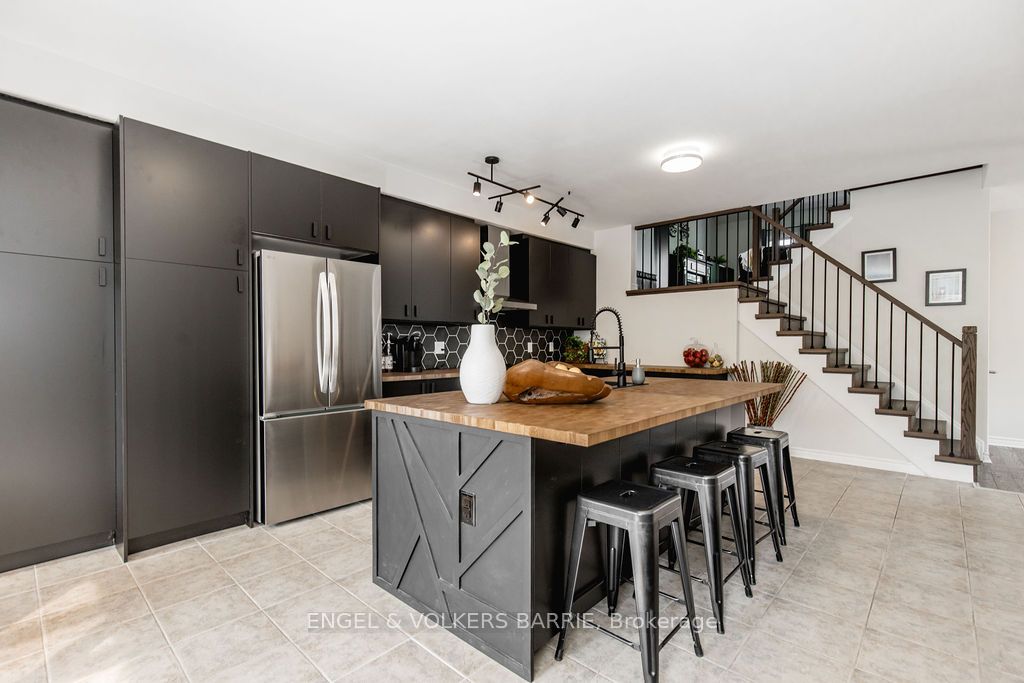 42 Humber Street Property Photo 8