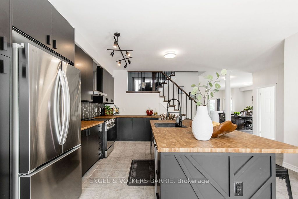 42 Humber Street Property Photo 9