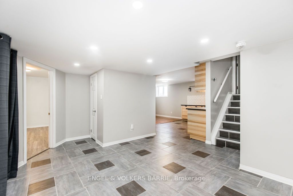 42 Humber Street Property Photo 31