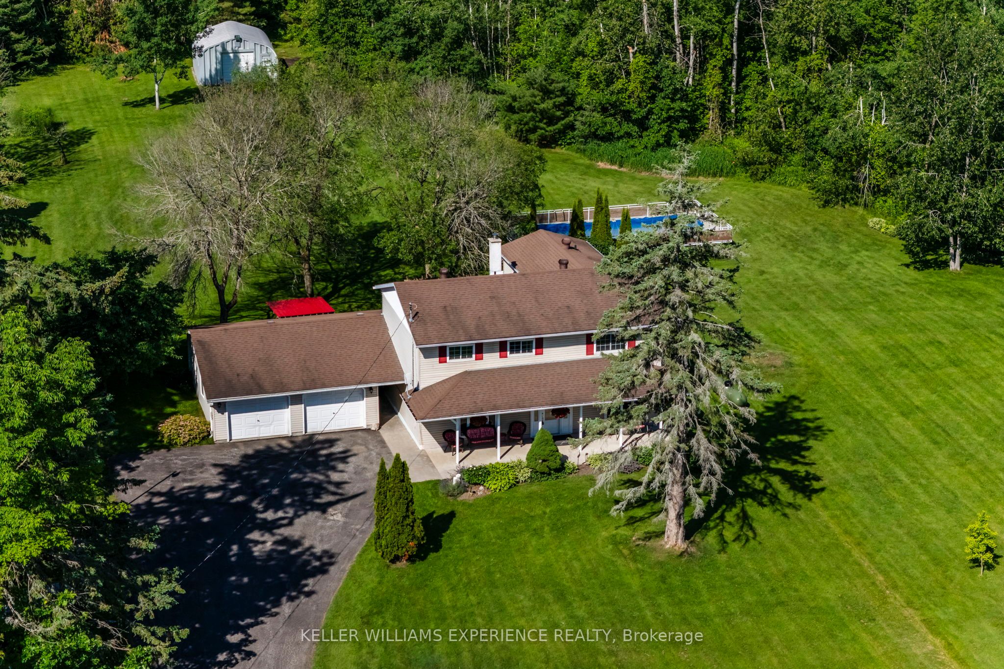 8 Thatcher Place Property Photo 2