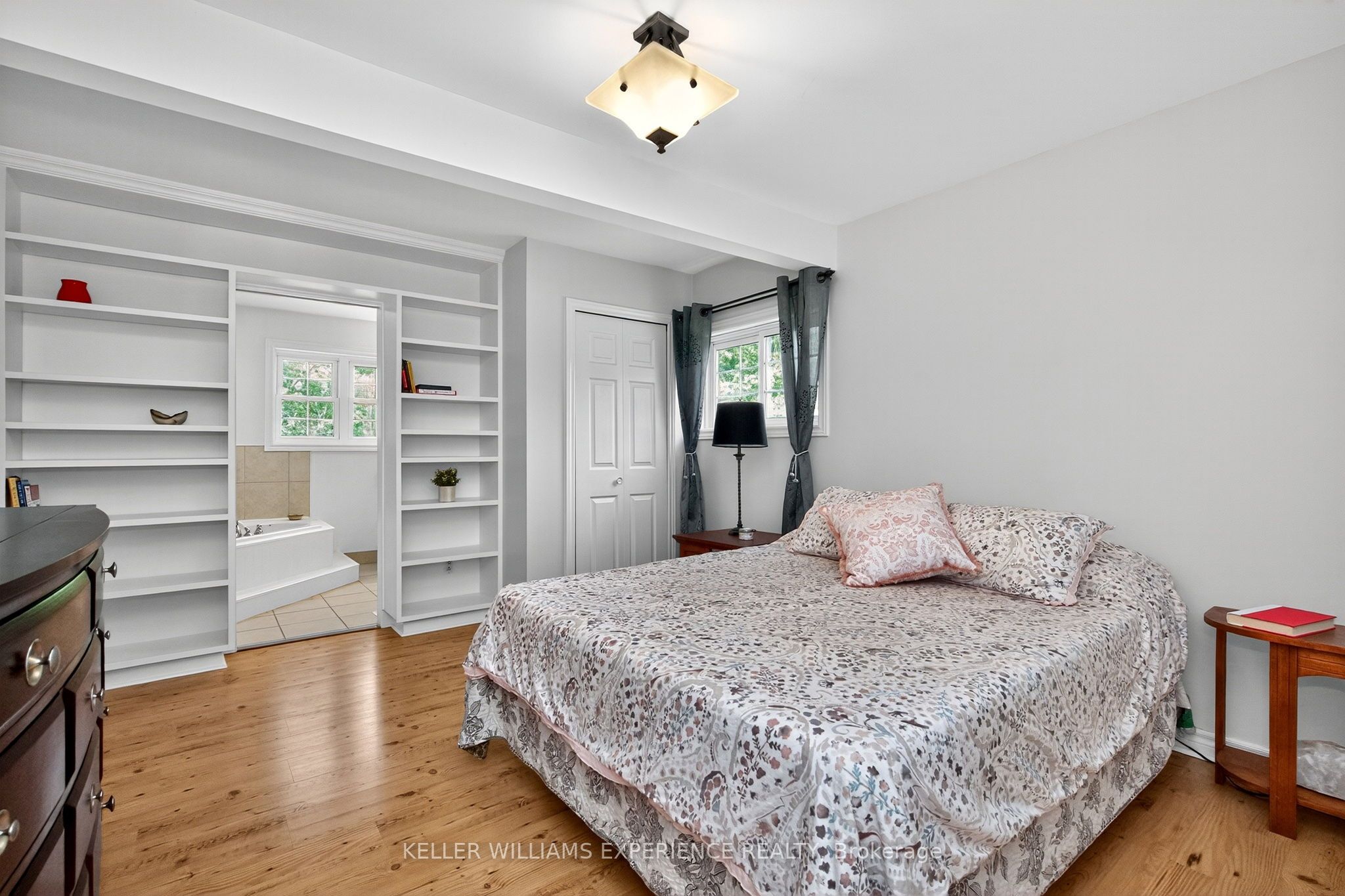 8 Thatcher Place Property Photo 22