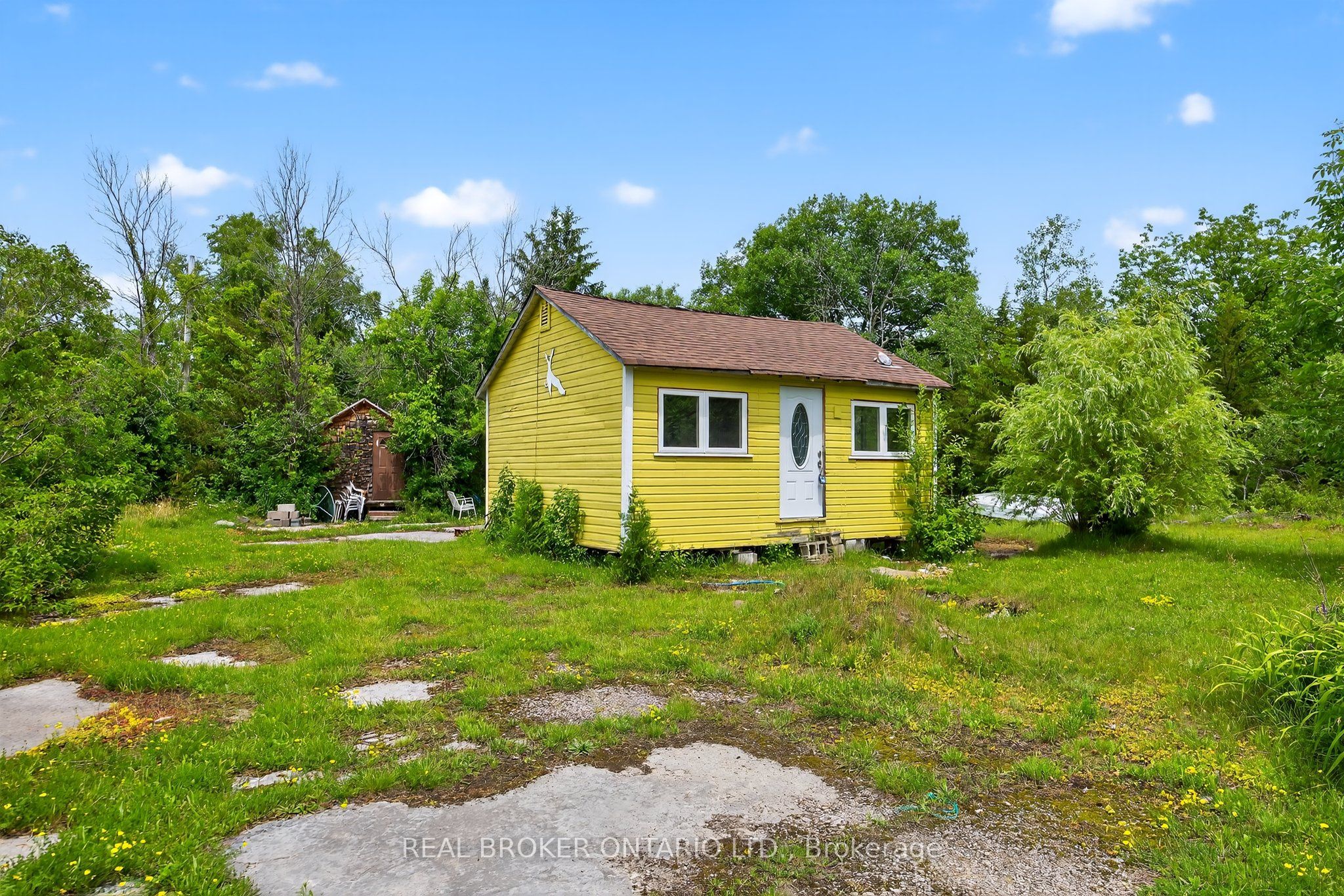 178 Woodlands Ave Property Photo 6