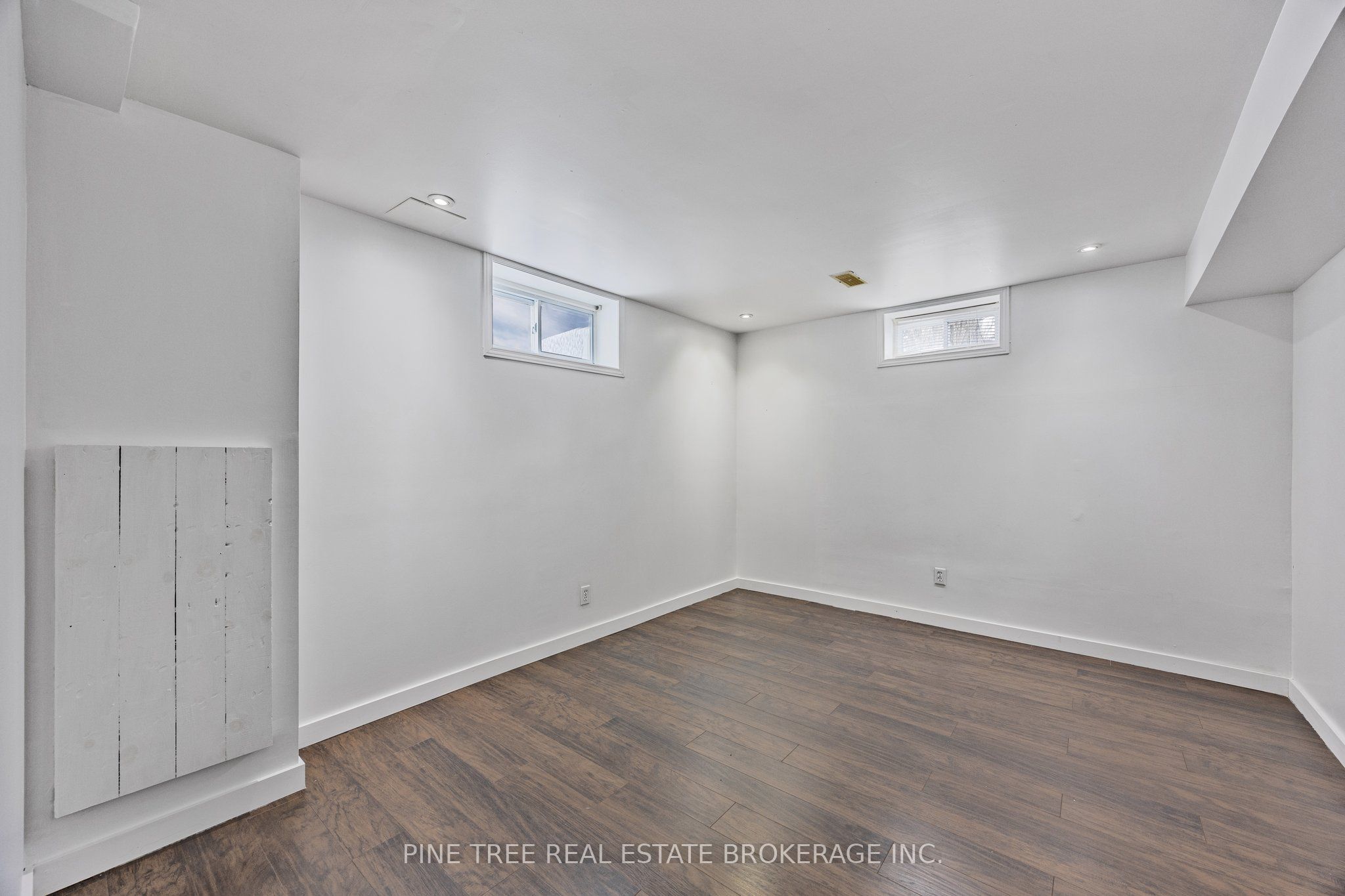 239 Warnica Road Property Photo 23