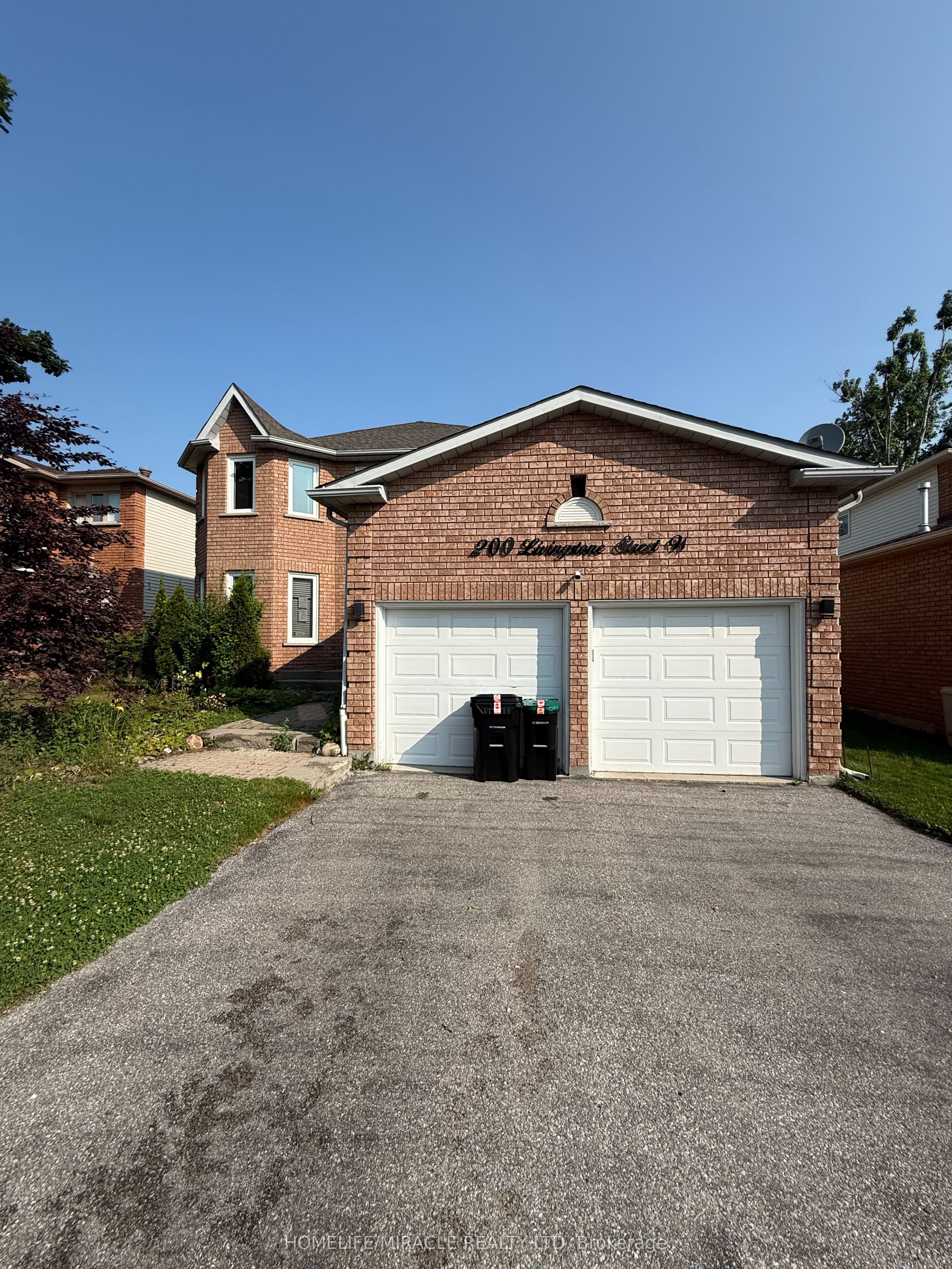 200 Livingstone Street W Property Photo 2