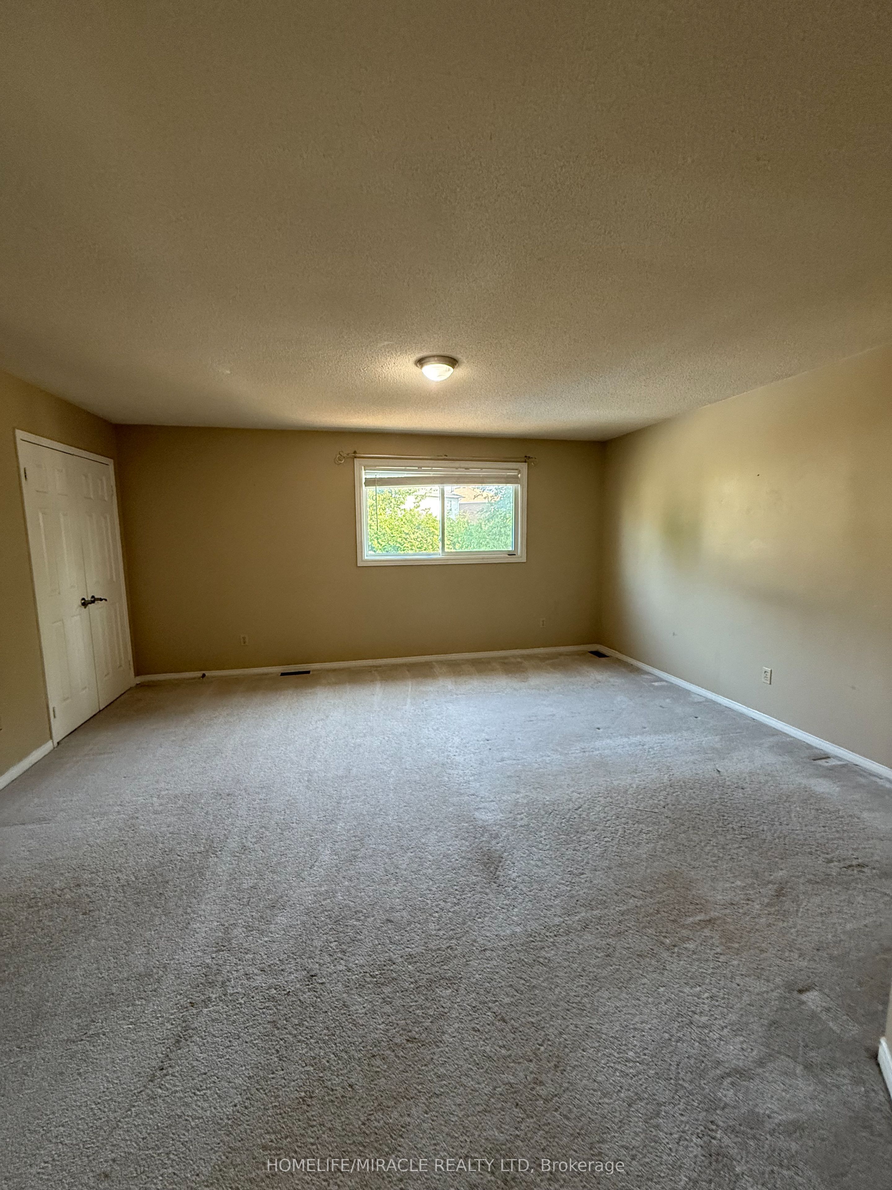 200 Livingstone Street W Property Photo 19