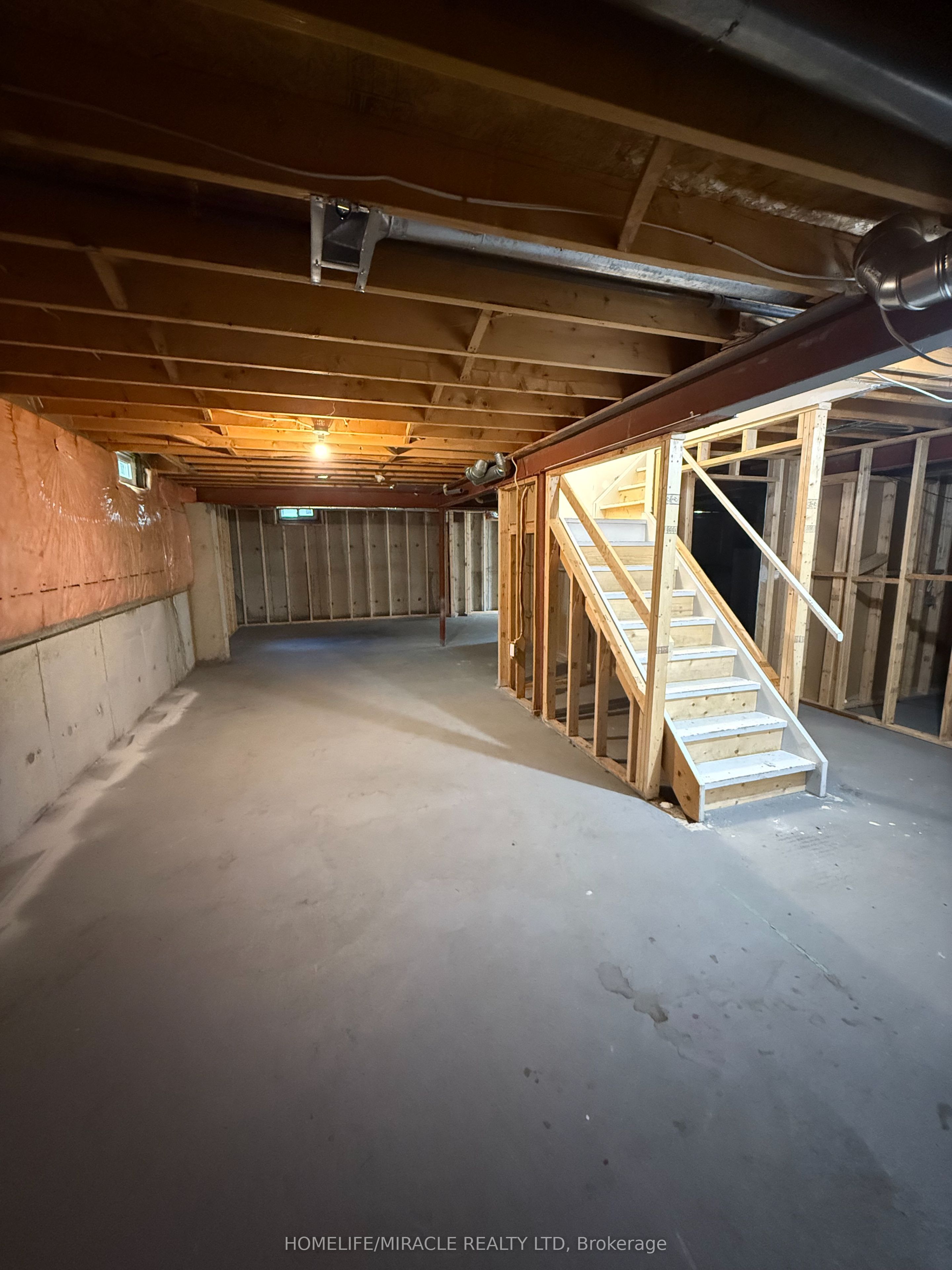 200 Livingstone Street W Property Photo 22