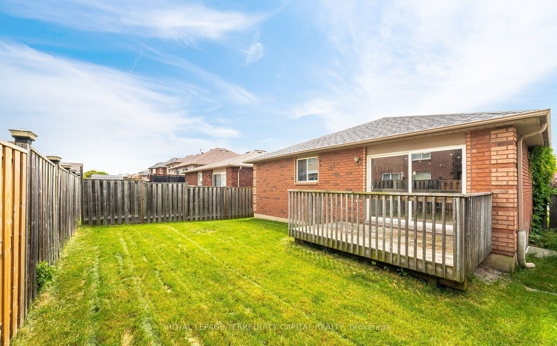 #upper - 38 Irene Drive Property Photo 24