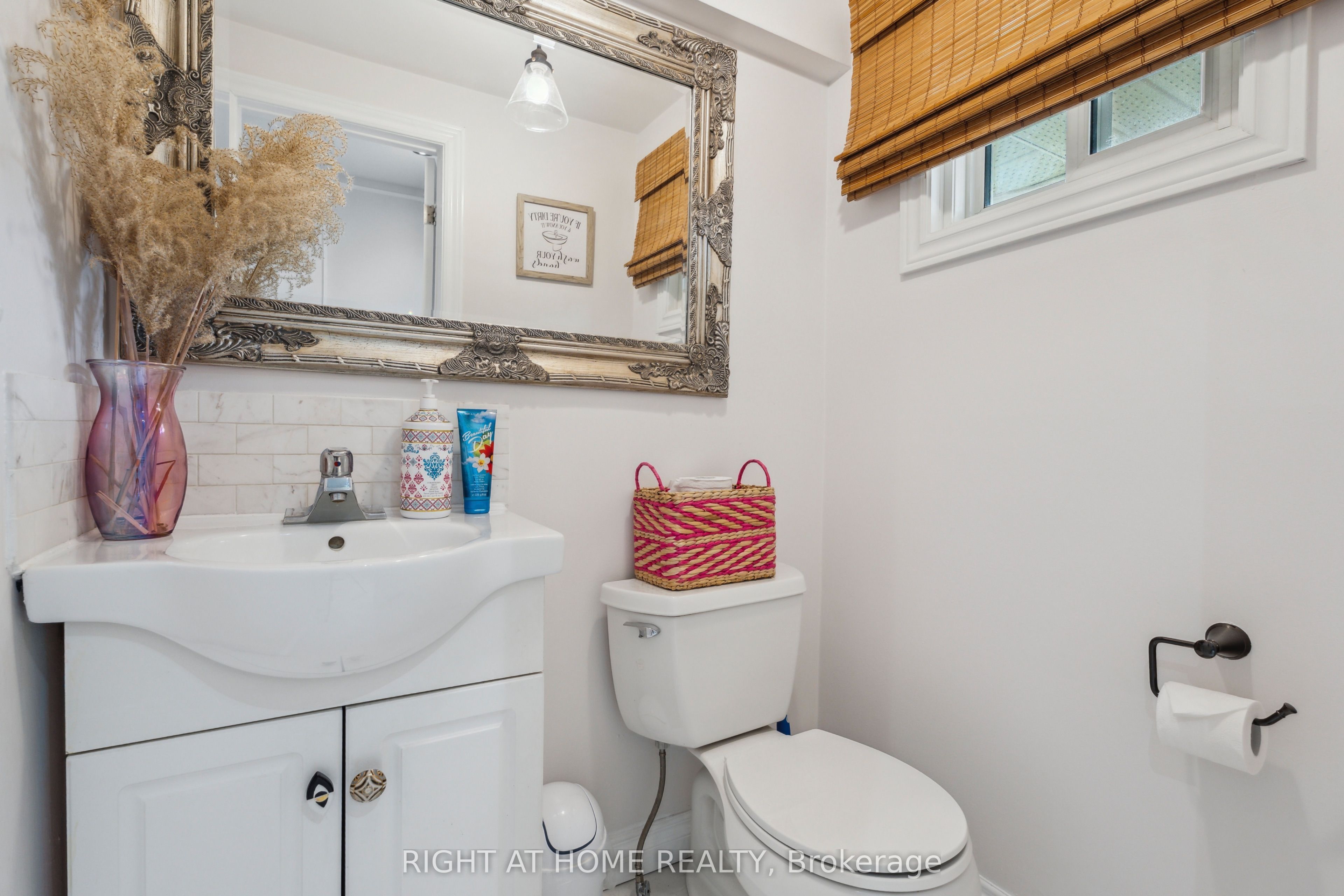 54 Shakespeare Crescent Property Photo 27