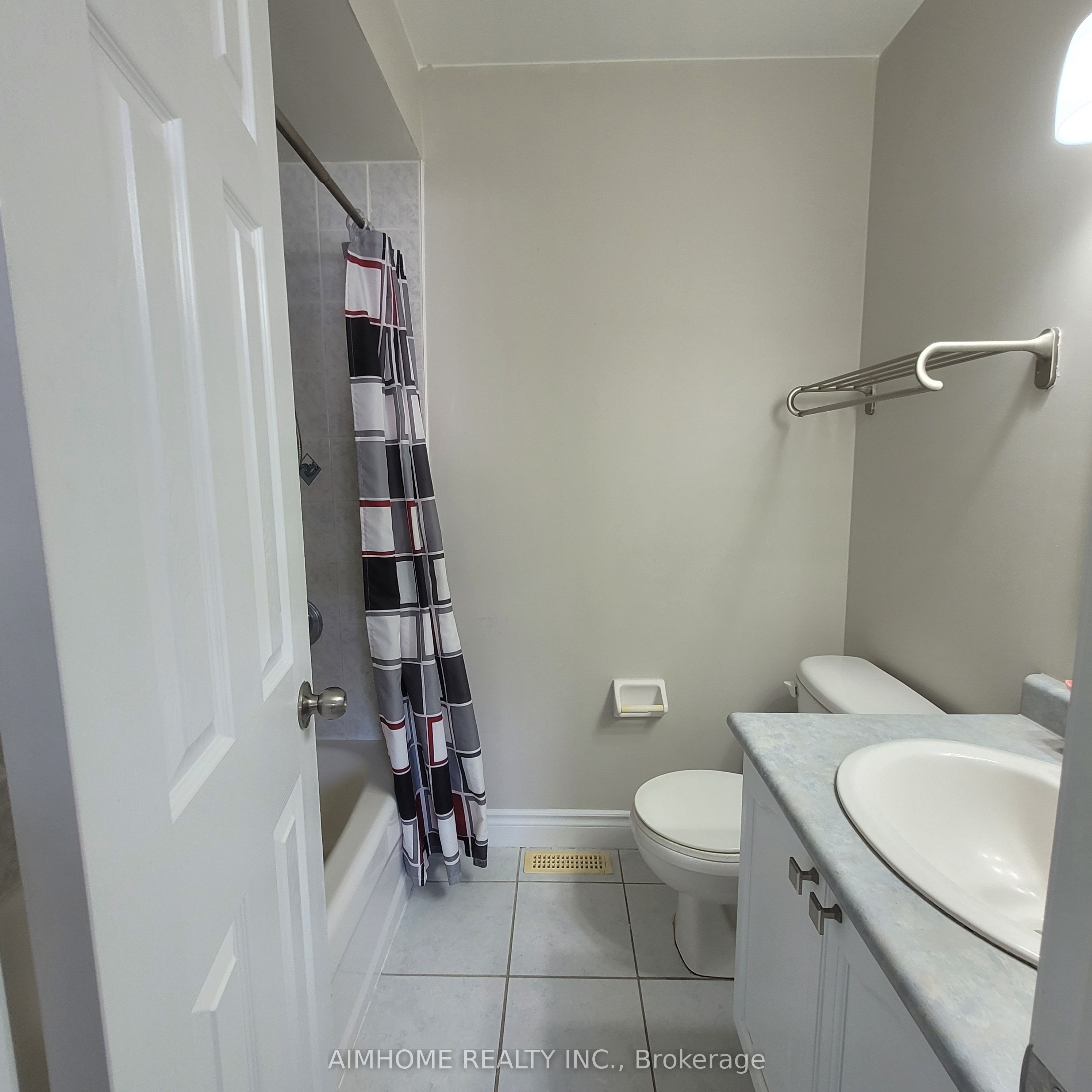 22 Villers Street Property Photo 12