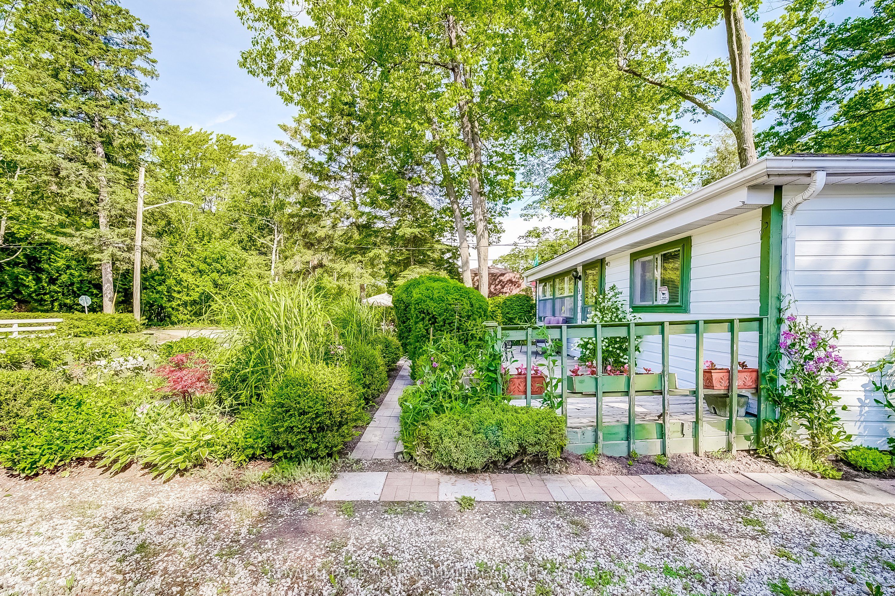 45 30th Street Property Photo 8