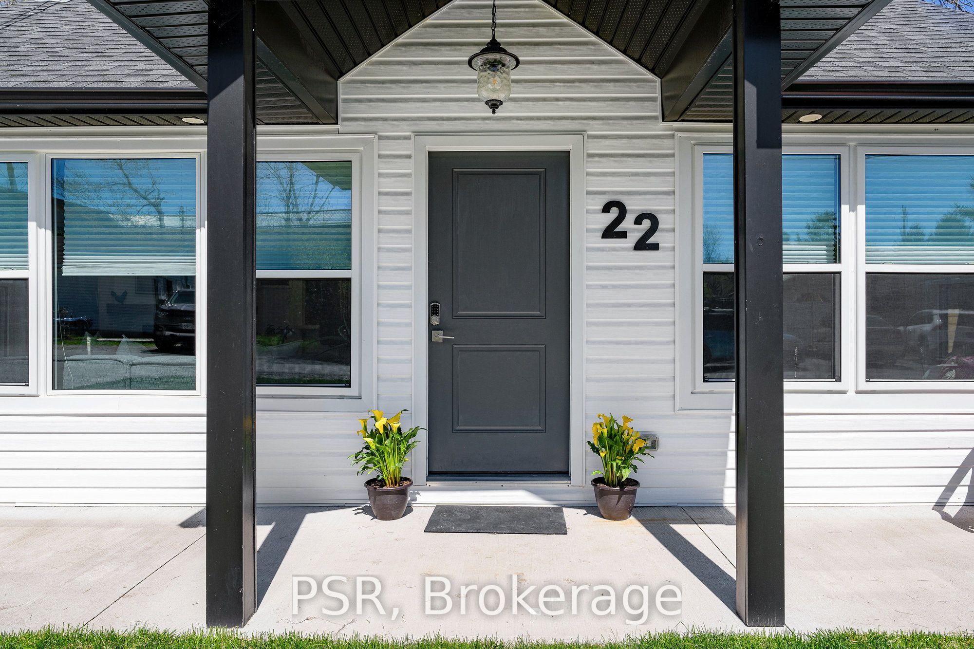 22 Jane Street Property Photo 4