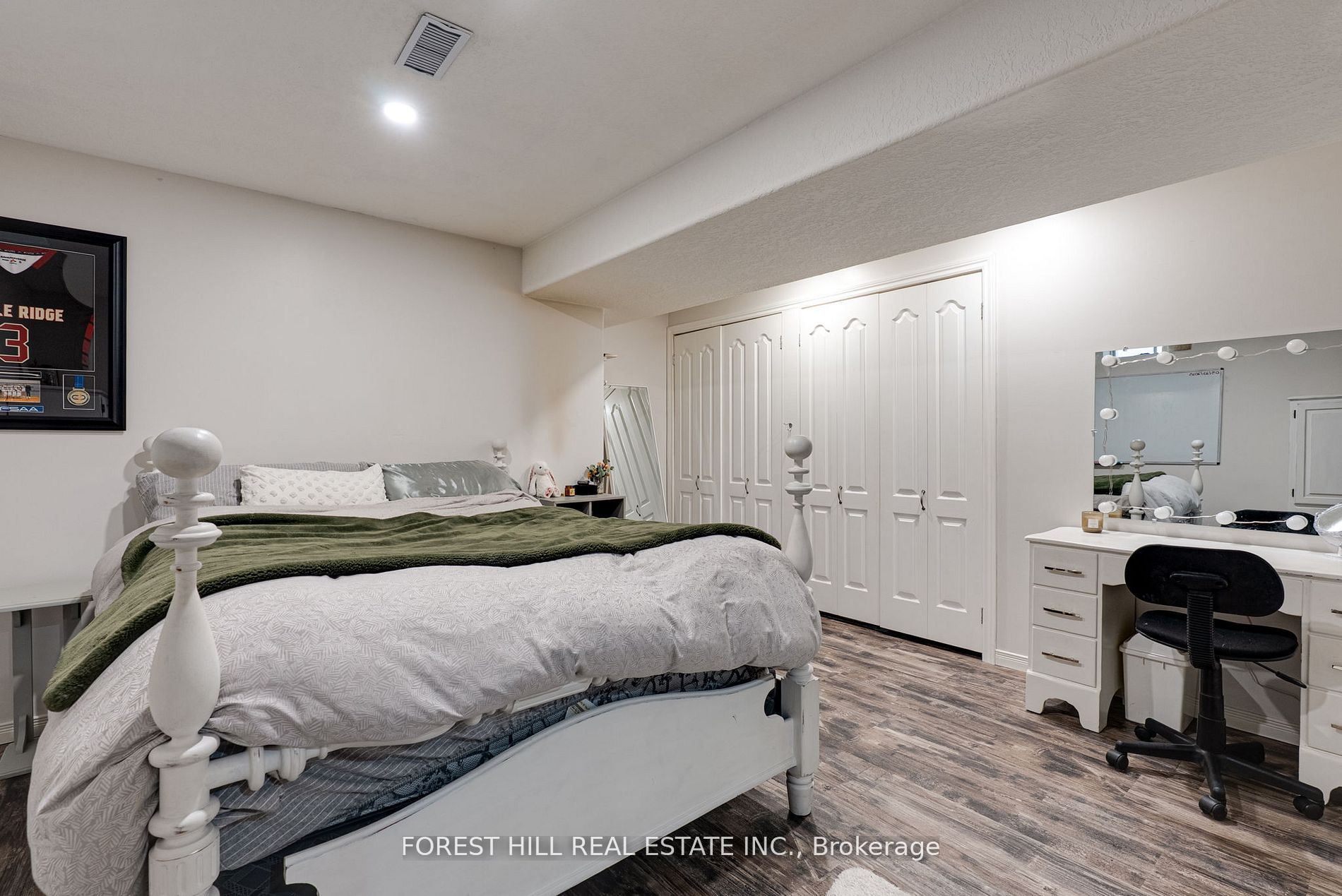 44 Prince Of Wales Drive Property Photo 22