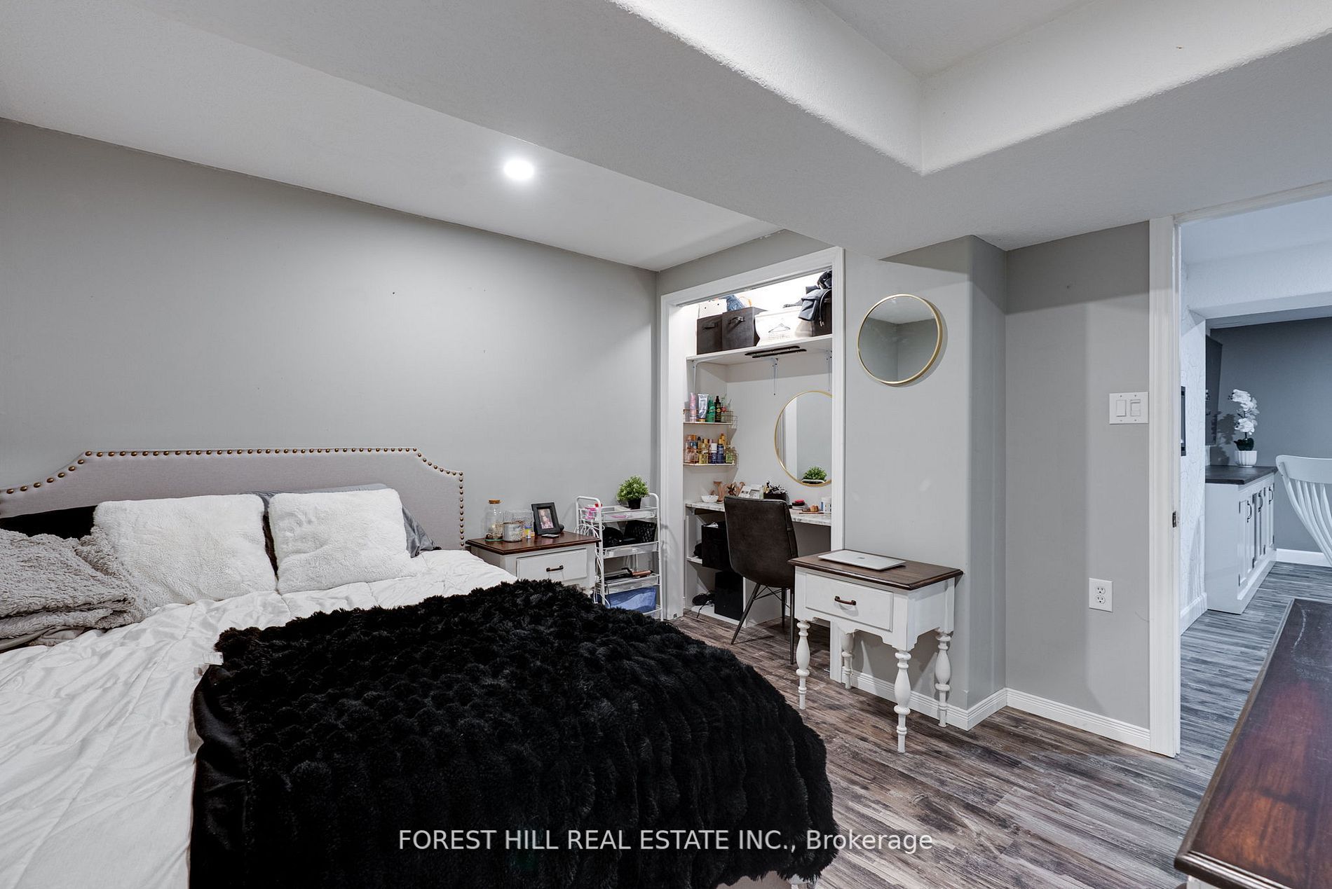 44 Prince Of Wales Drive Property Photo 24