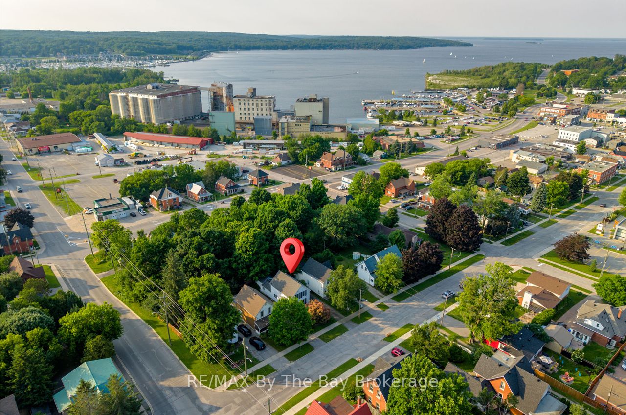 616 Dominion Ave Property Photo 2