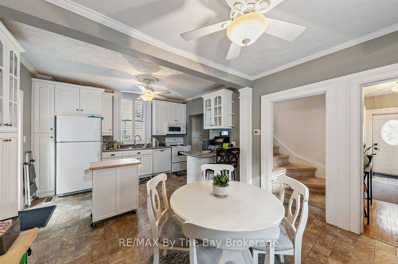 616 Dominion Ave Property Photo 7