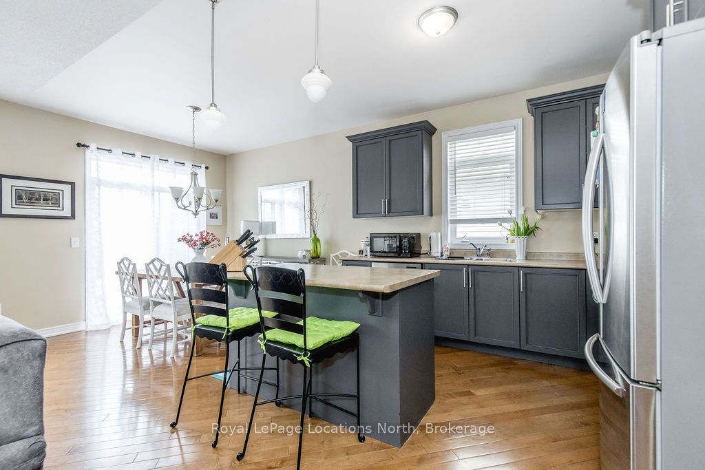 4 Broadpoint Street Property Photo 6