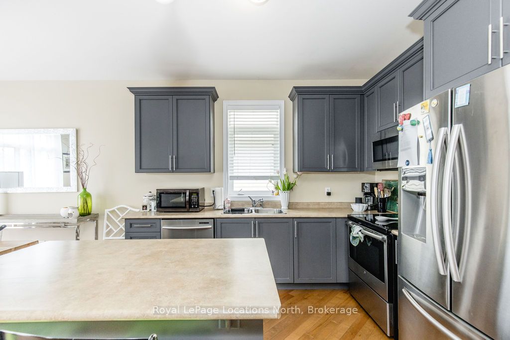 4 Broadpoint Street Property Photo 7