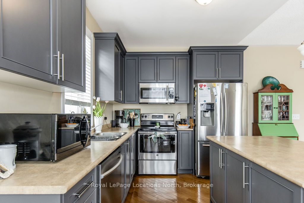 4 Broadpoint Street Property Photo 9