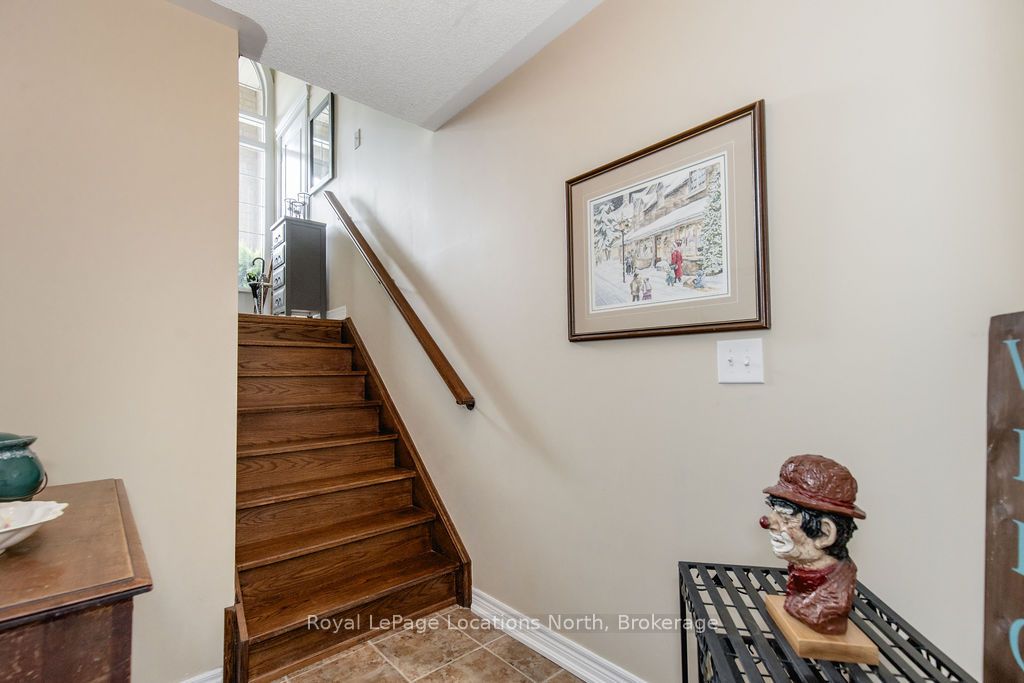 4 Broadpoint Street Property Photo 20