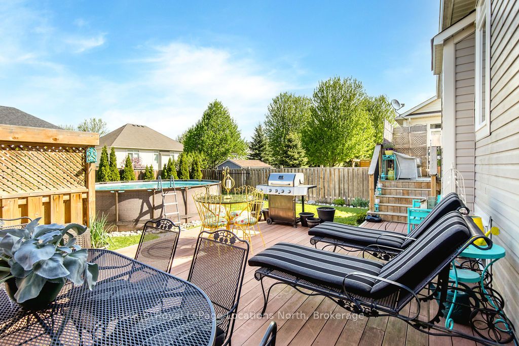 4 Broadpoint Street Property Photo 28