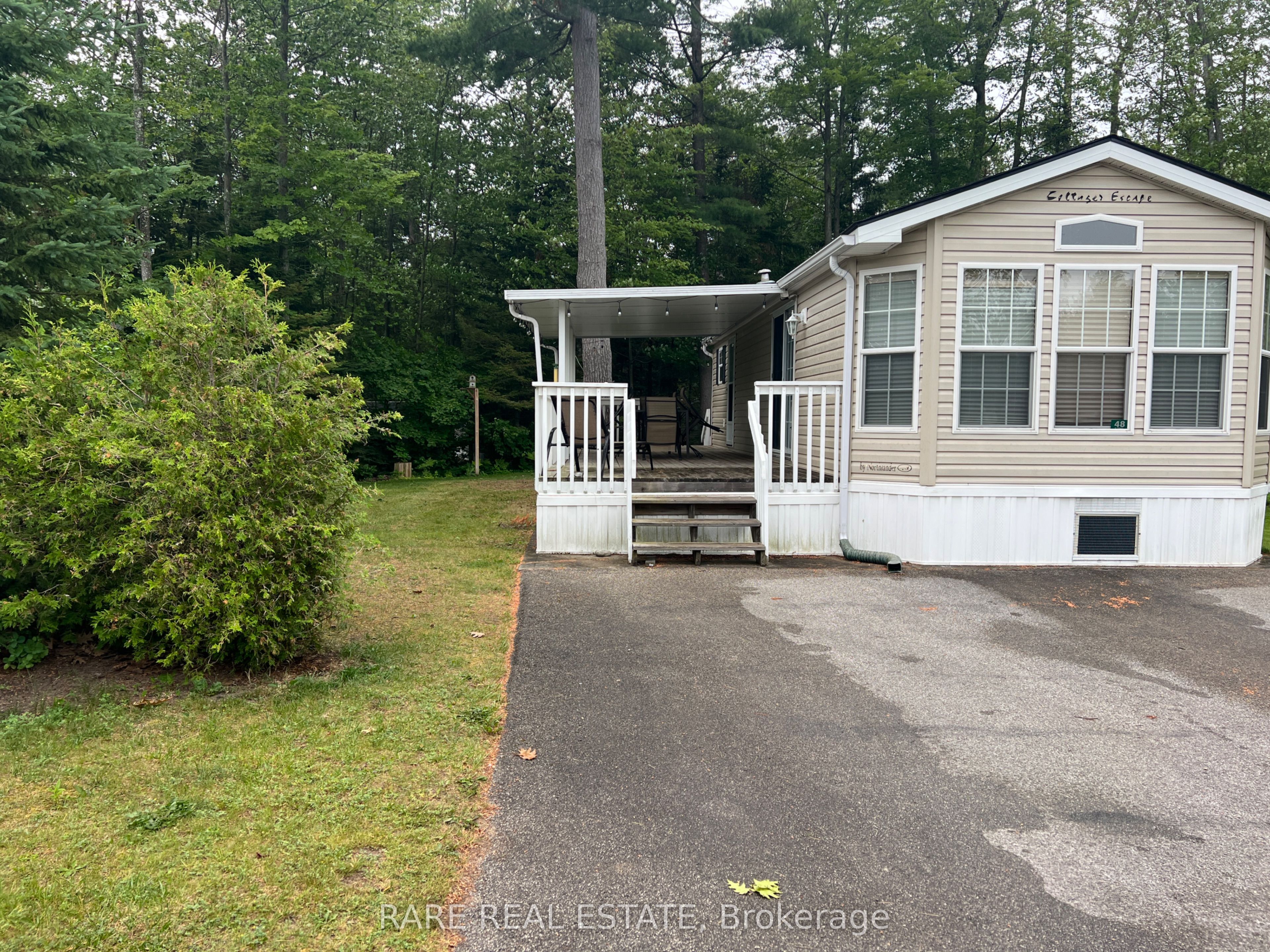 48 Temagami Trail Property Photo 2