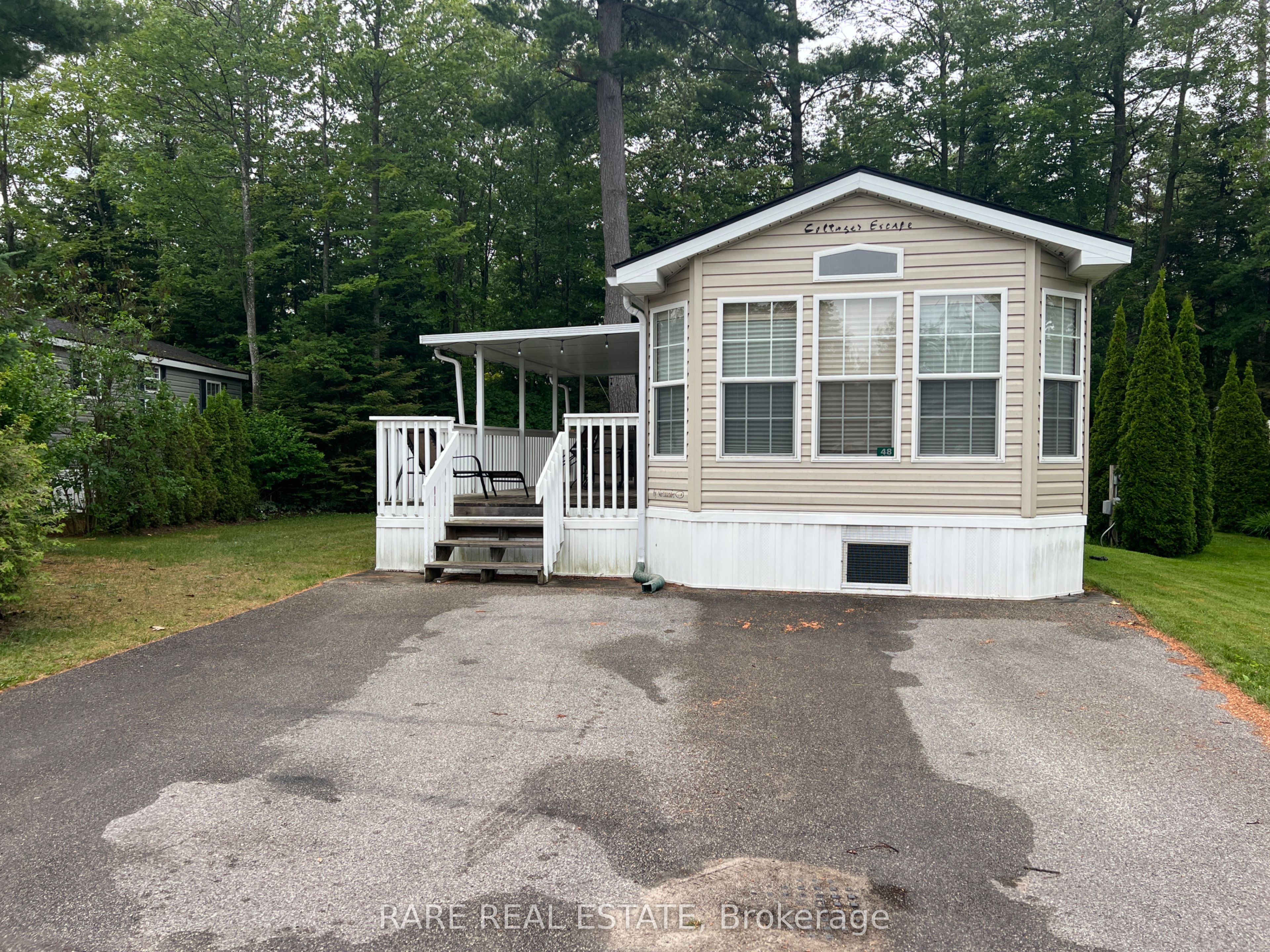 48 Temagami Trail Property Photo 3