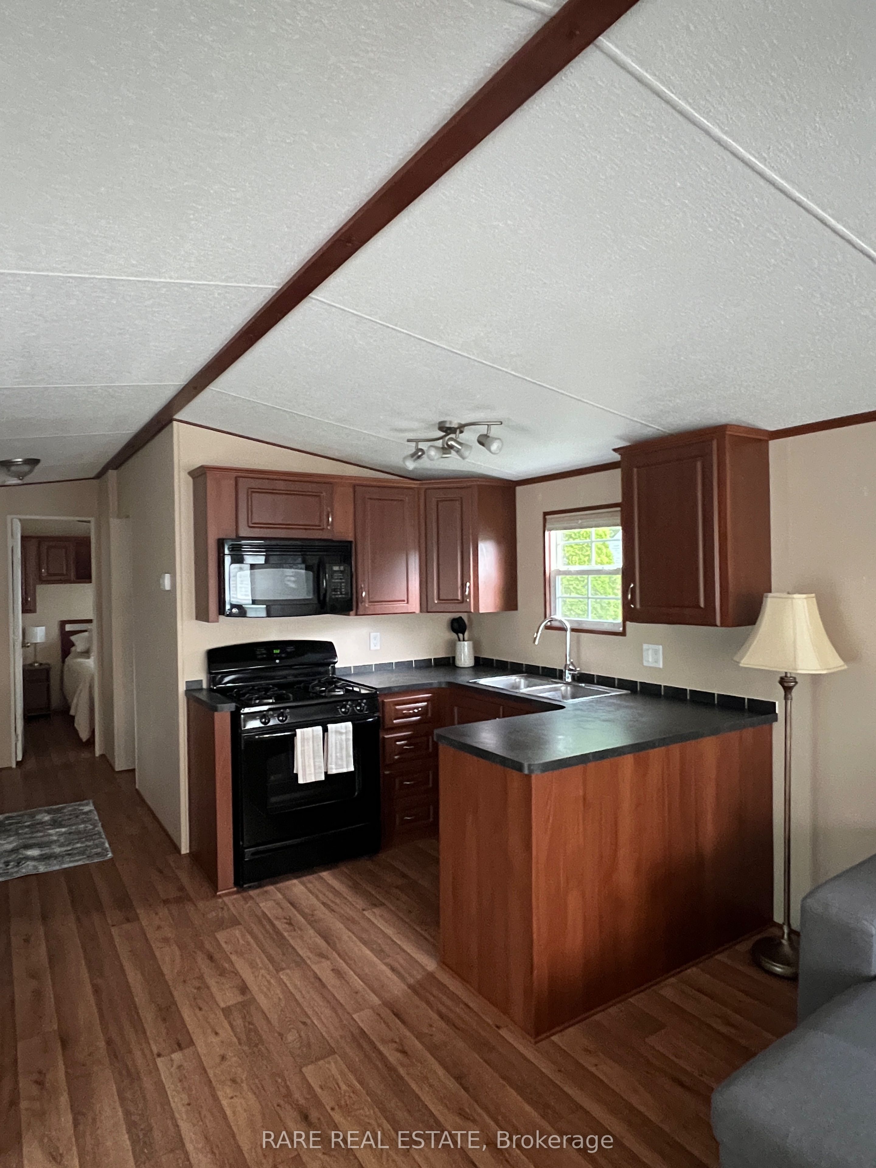 48 Temagami Trail Property Photo 6