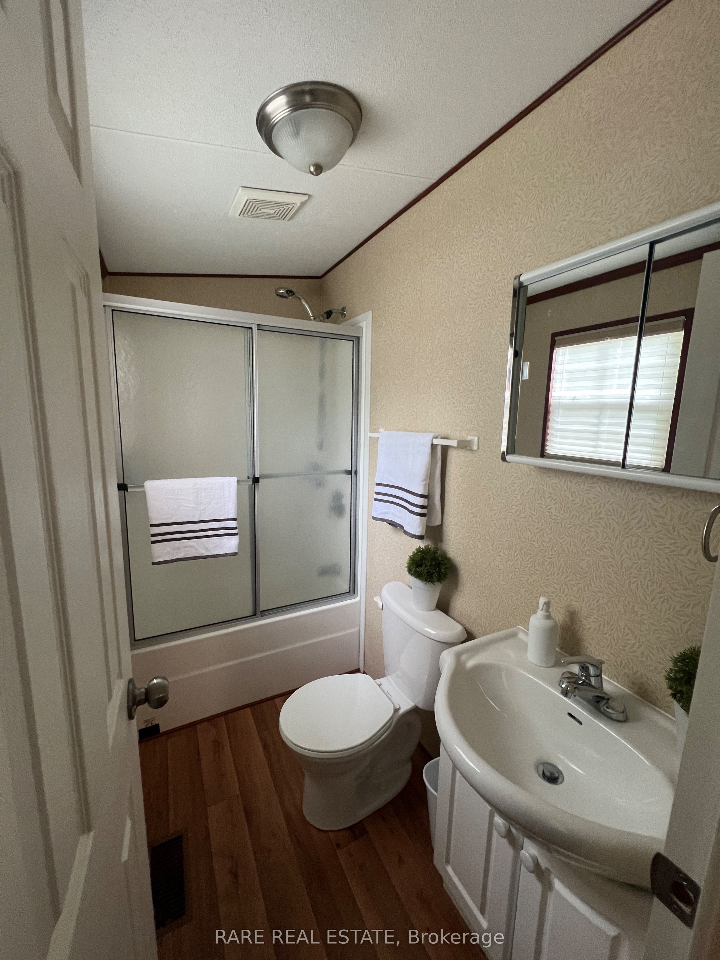 48 Temagami Trail Property Photo 13