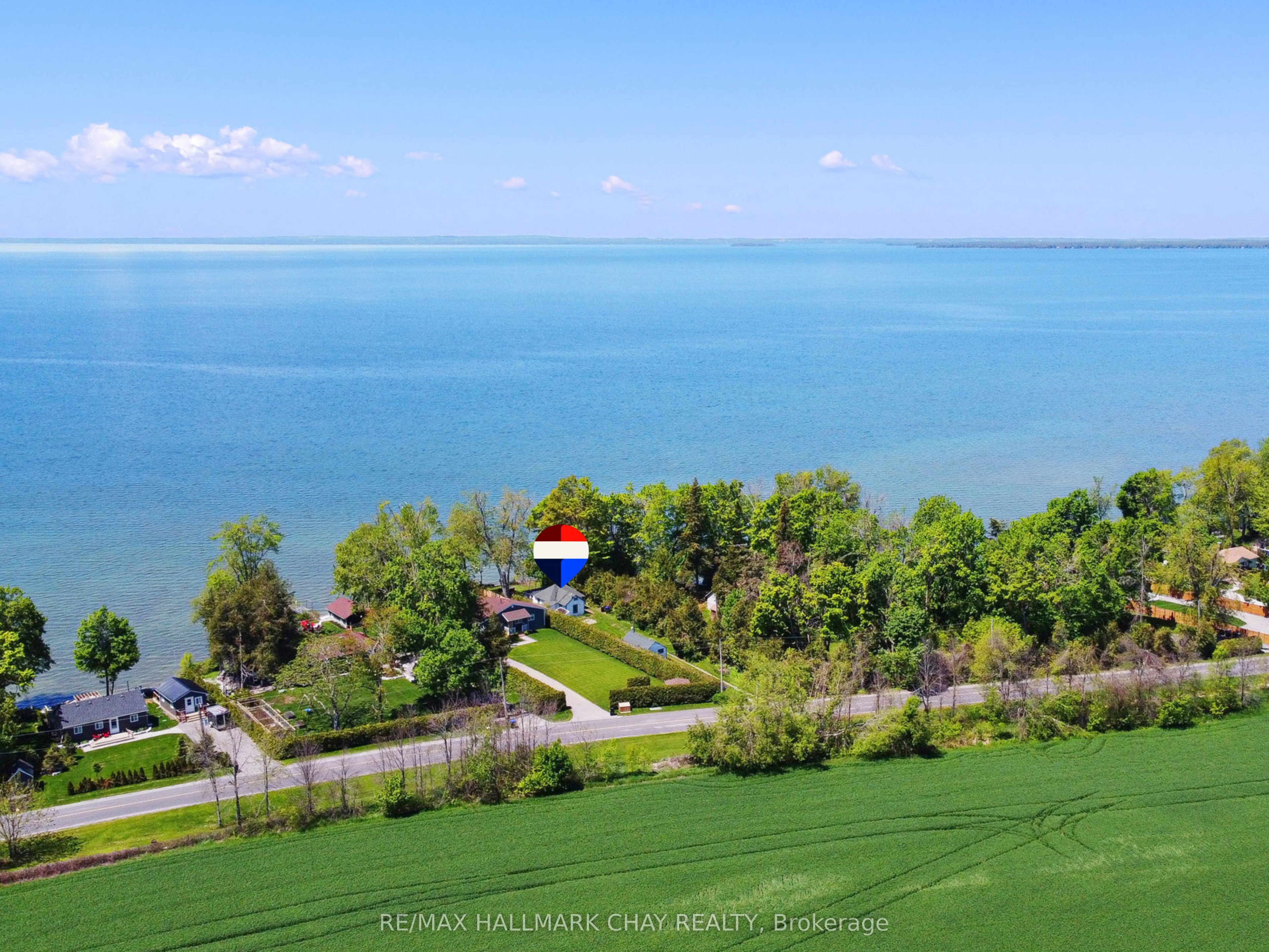 2196 Lakeshore Drive Property Photo 3