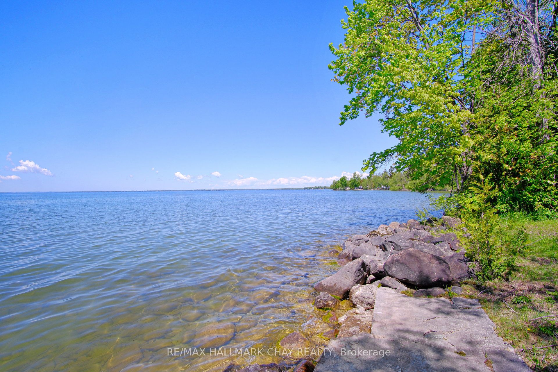 2196 Lakeshore Drive Property Photo 20