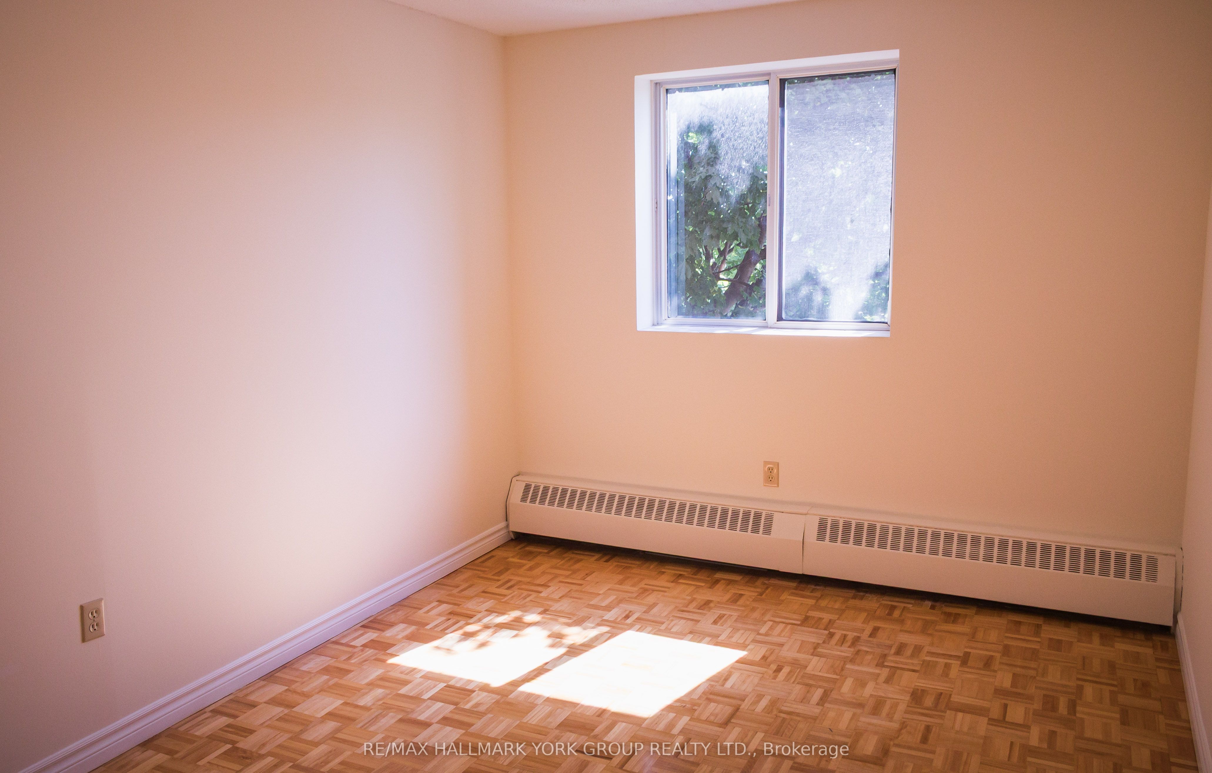 262 Rose Street 310 Property Photo 6