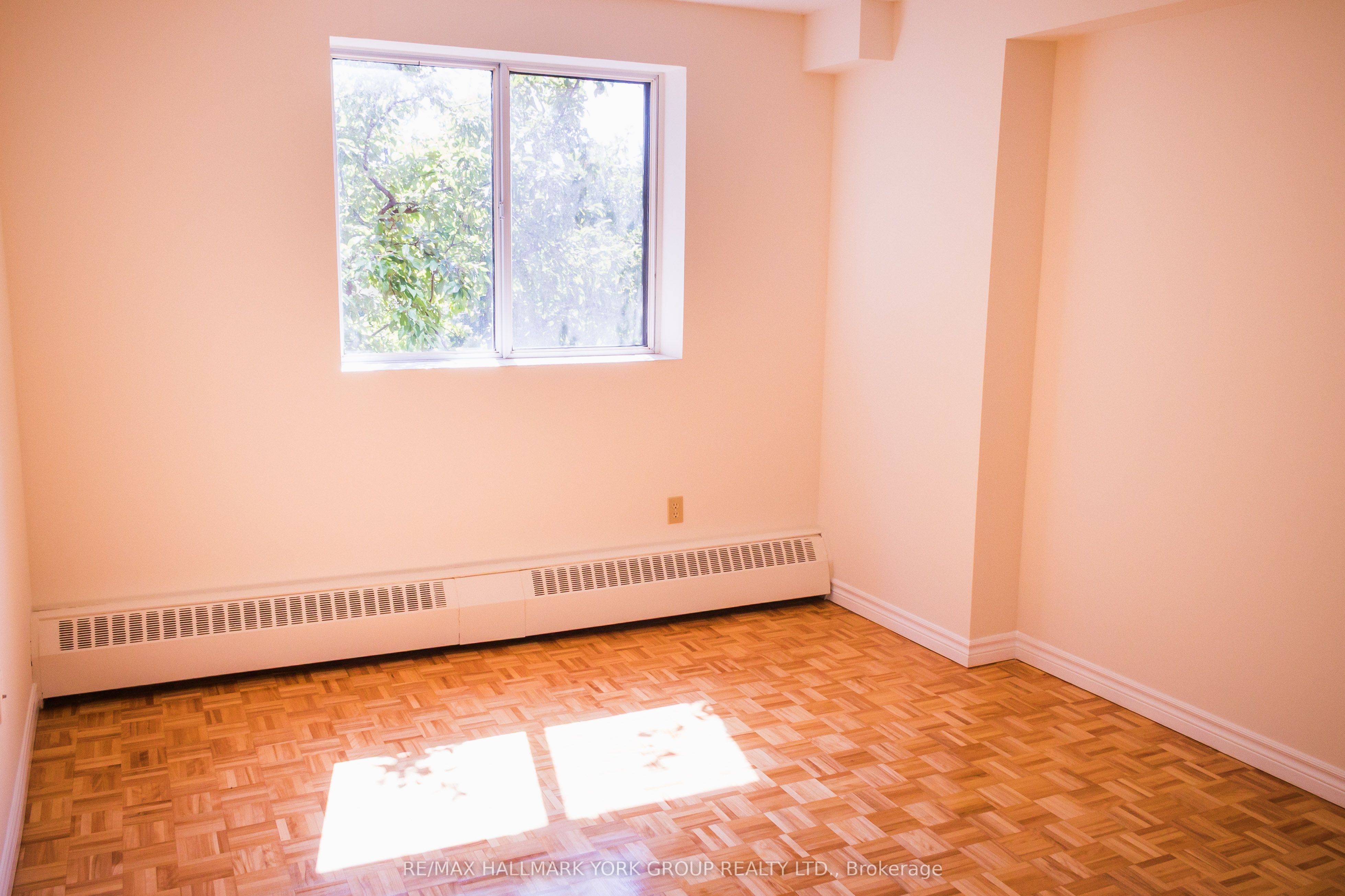 #310 - 262 Rose Street Property Photo 9