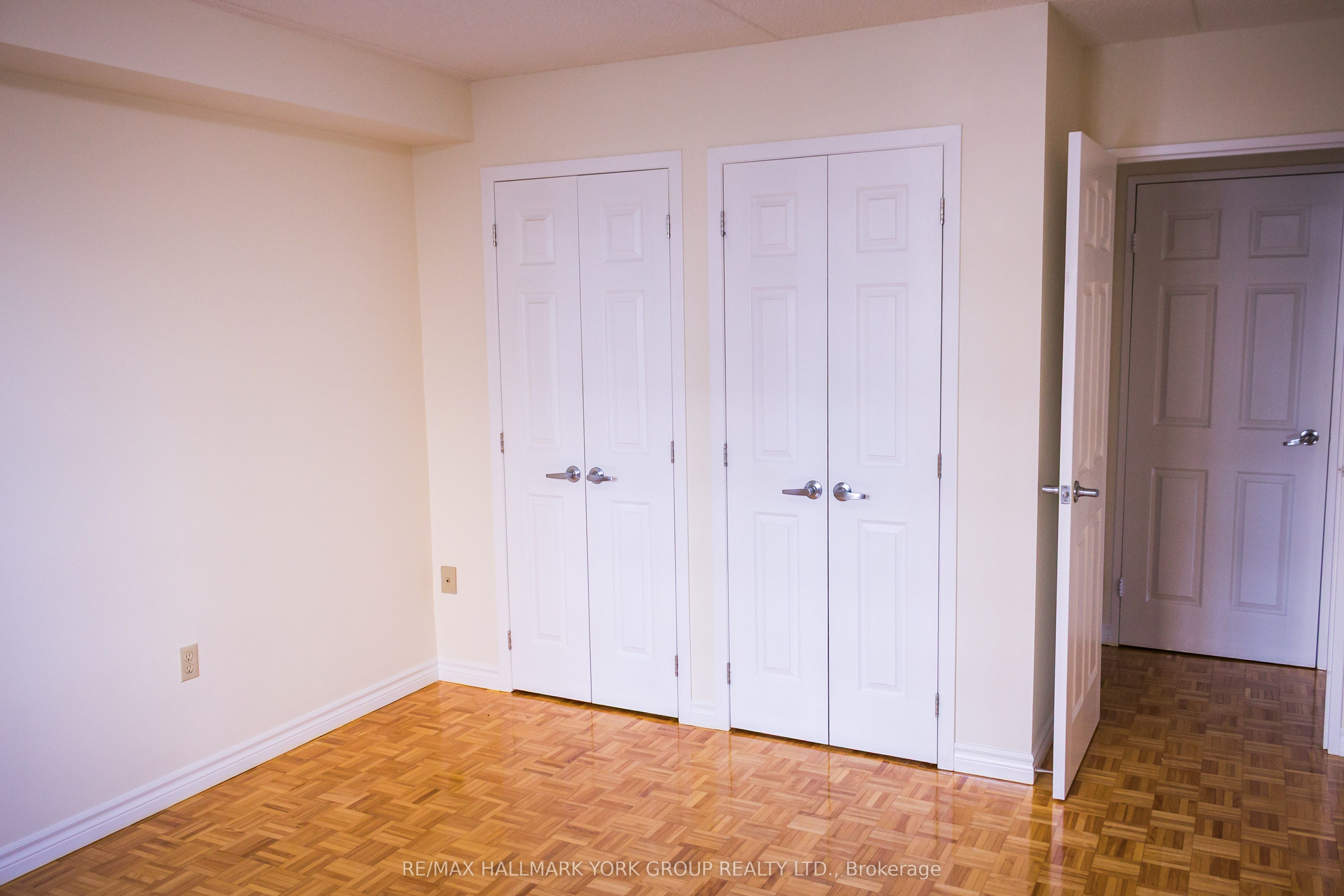 262 Rose Street 213 Property Photo 4