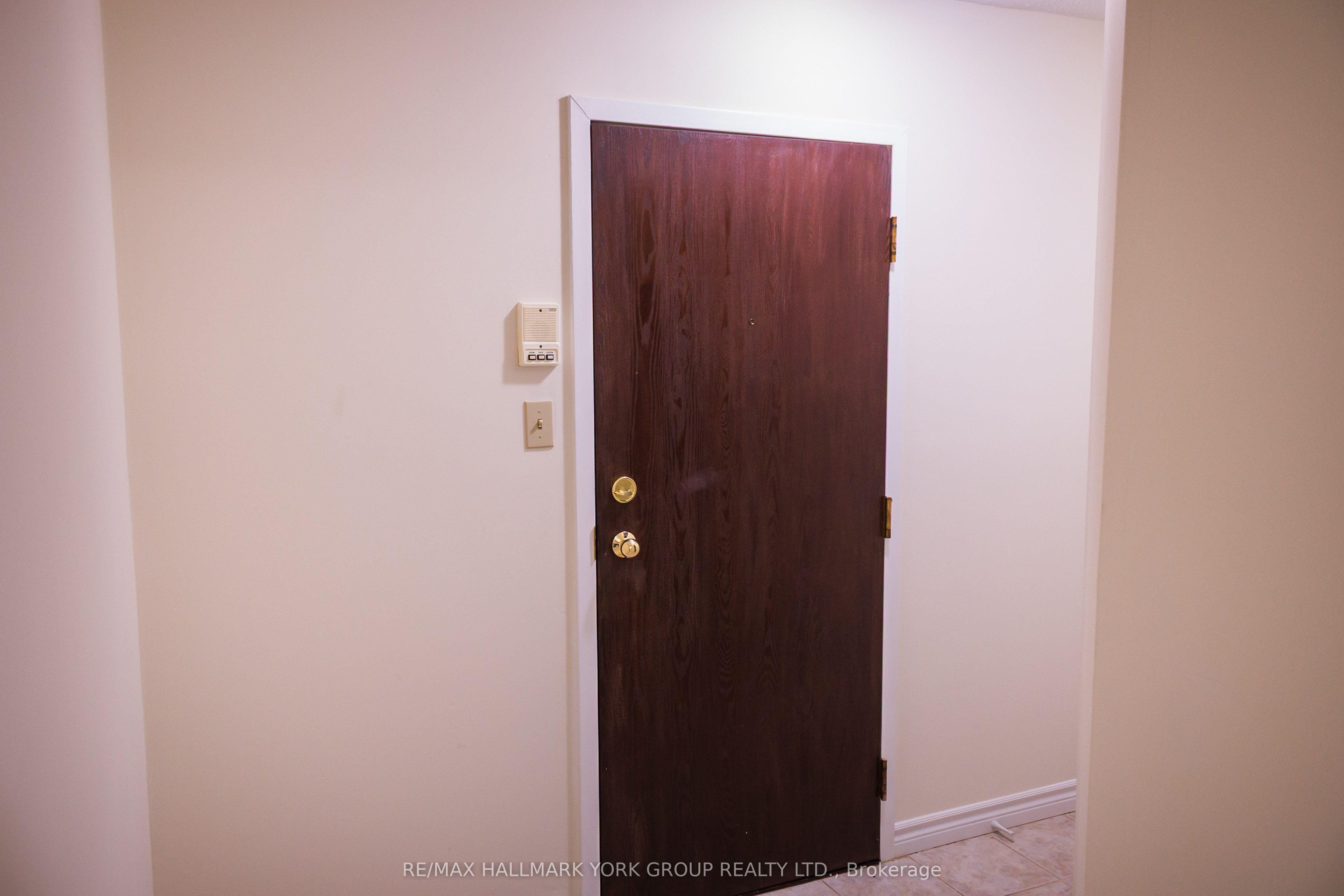 141 Edgehill Drive M2 Property Photo 2