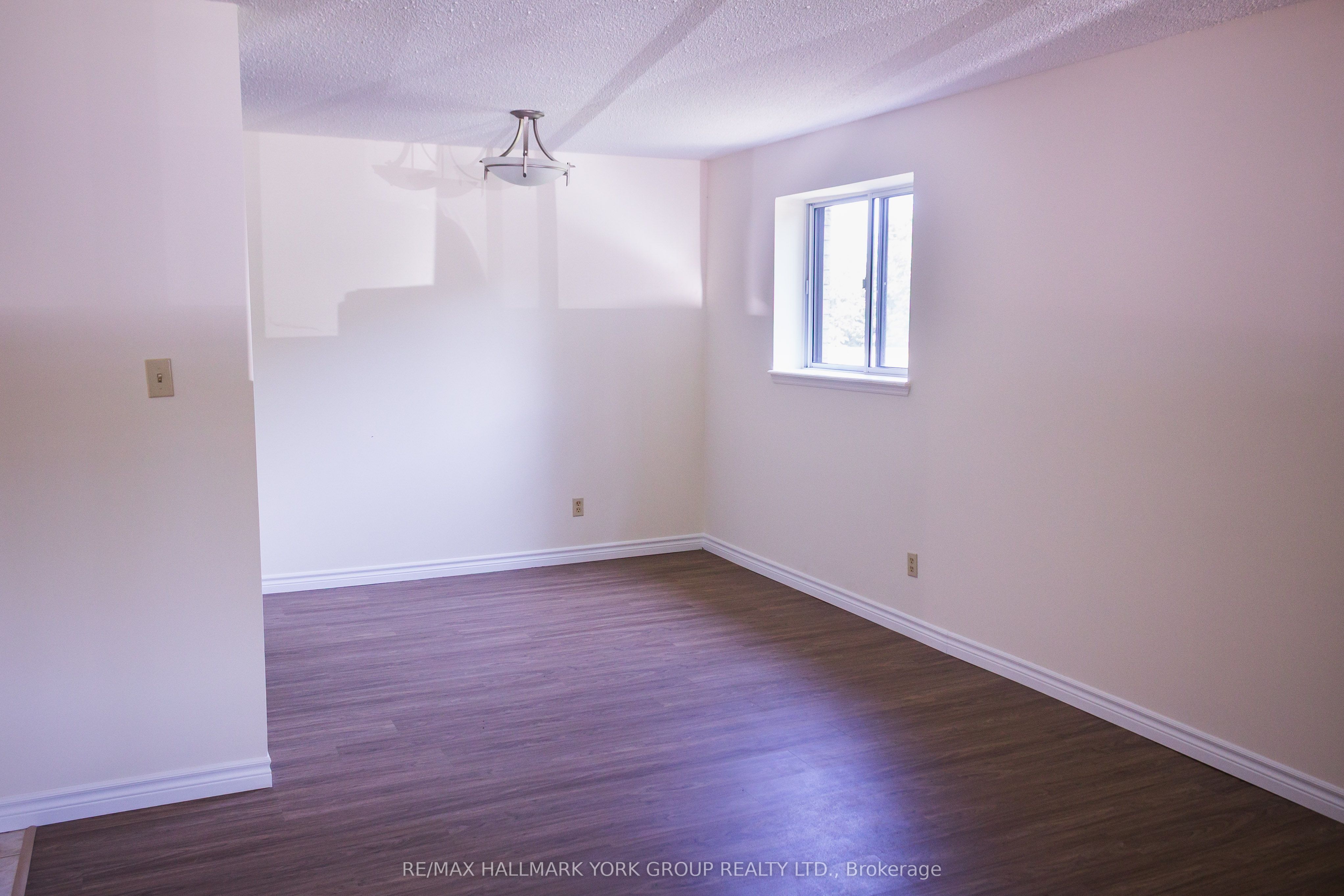 141 Edgehill Drive M2 Property Photo 12