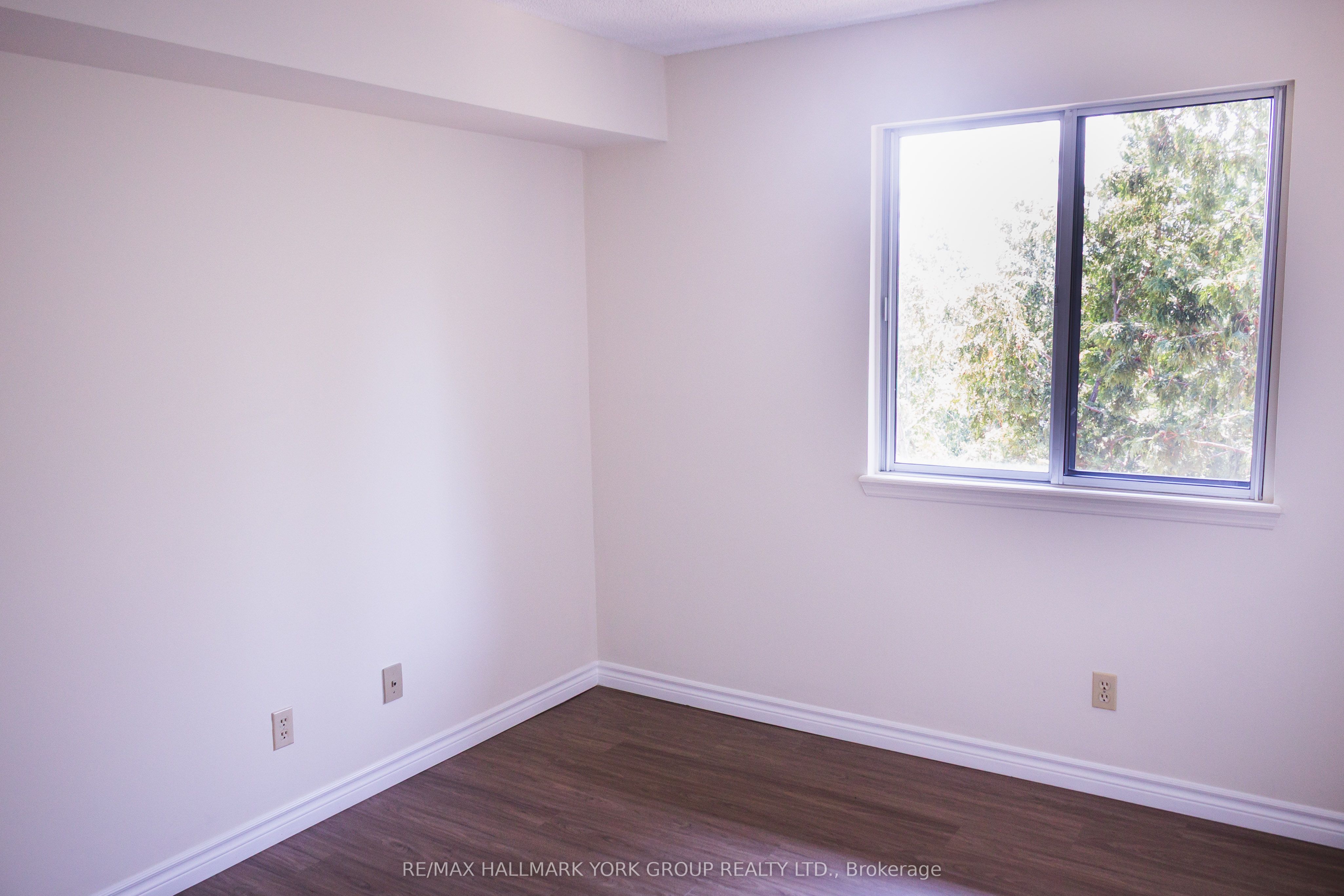 141 Edgehill Drive M14 Property Photo 8
